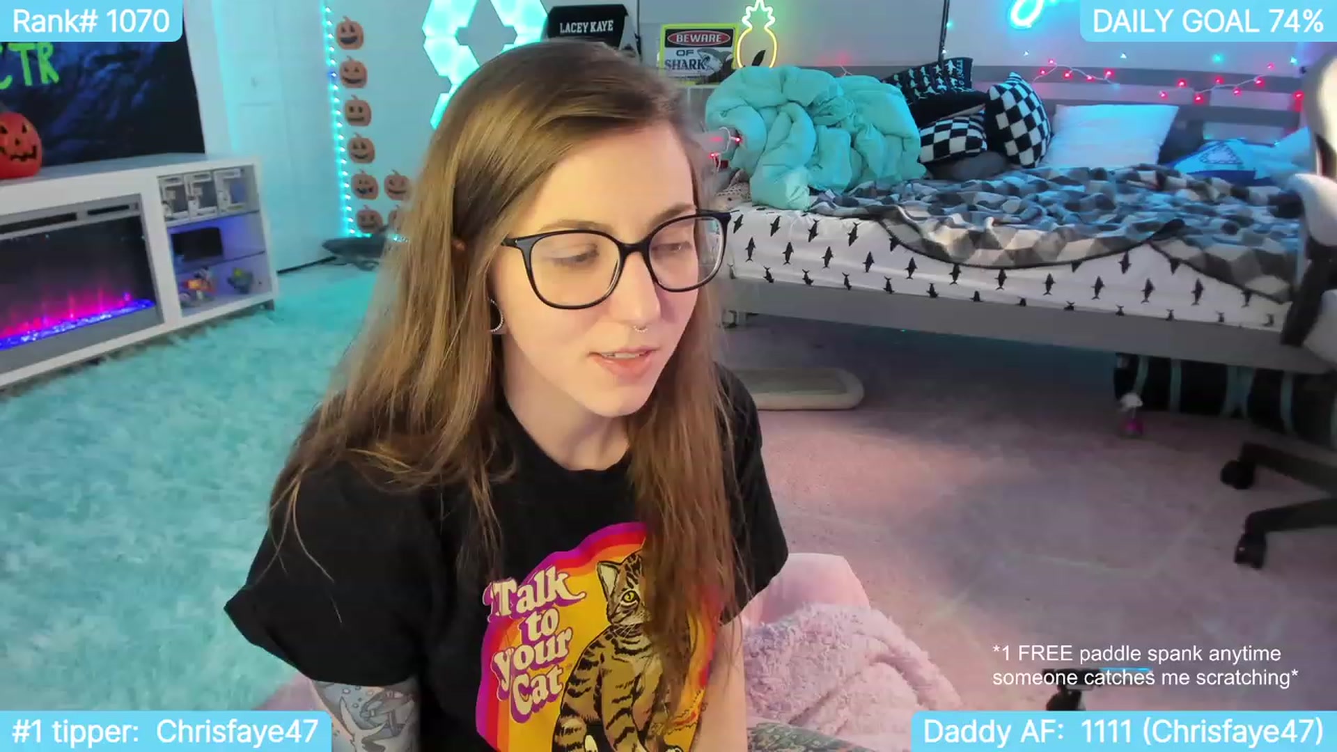 Gallery image thumbnail from TheSharkQueen's myfreecams stream on, 10/20/2023, 07:49 image 12 of 20