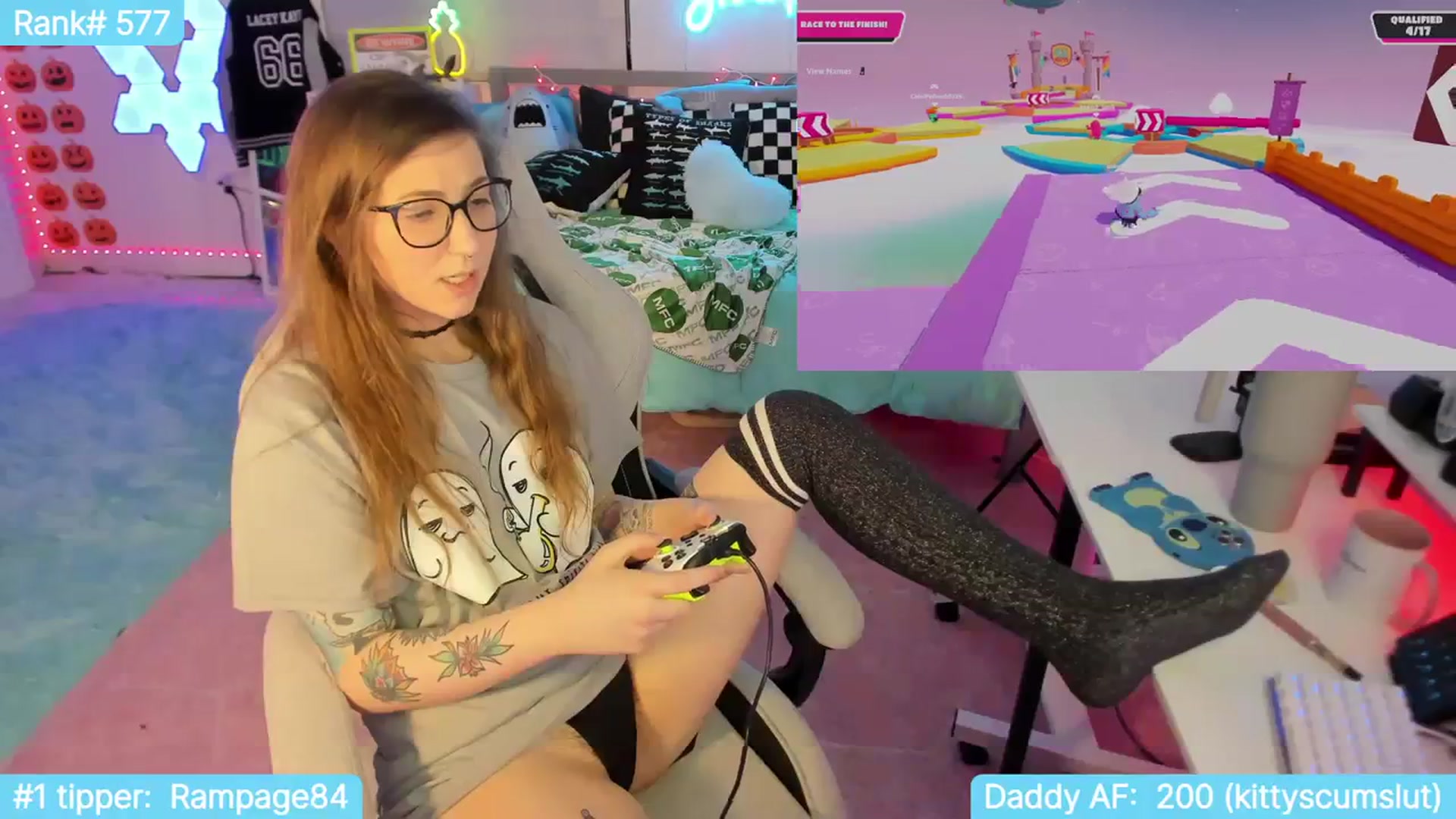 Gallery image thumbnail from TheSharkQueen's myfreecams stream on, 10/28/2023, 06:17 image 8 of 20
