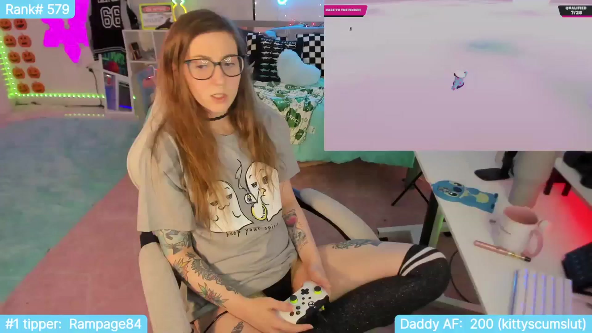Gallery image thumbnail from TheSharkQueen's myfreecams stream on, 10/28/2023, 06:17 image 1 of 20