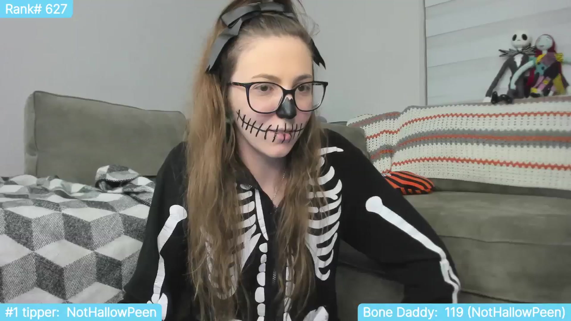 Gallery image thumbnail from TheSharkQueen's myfreecams stream on, 10/31/2023, 01:50 image 17 of 20