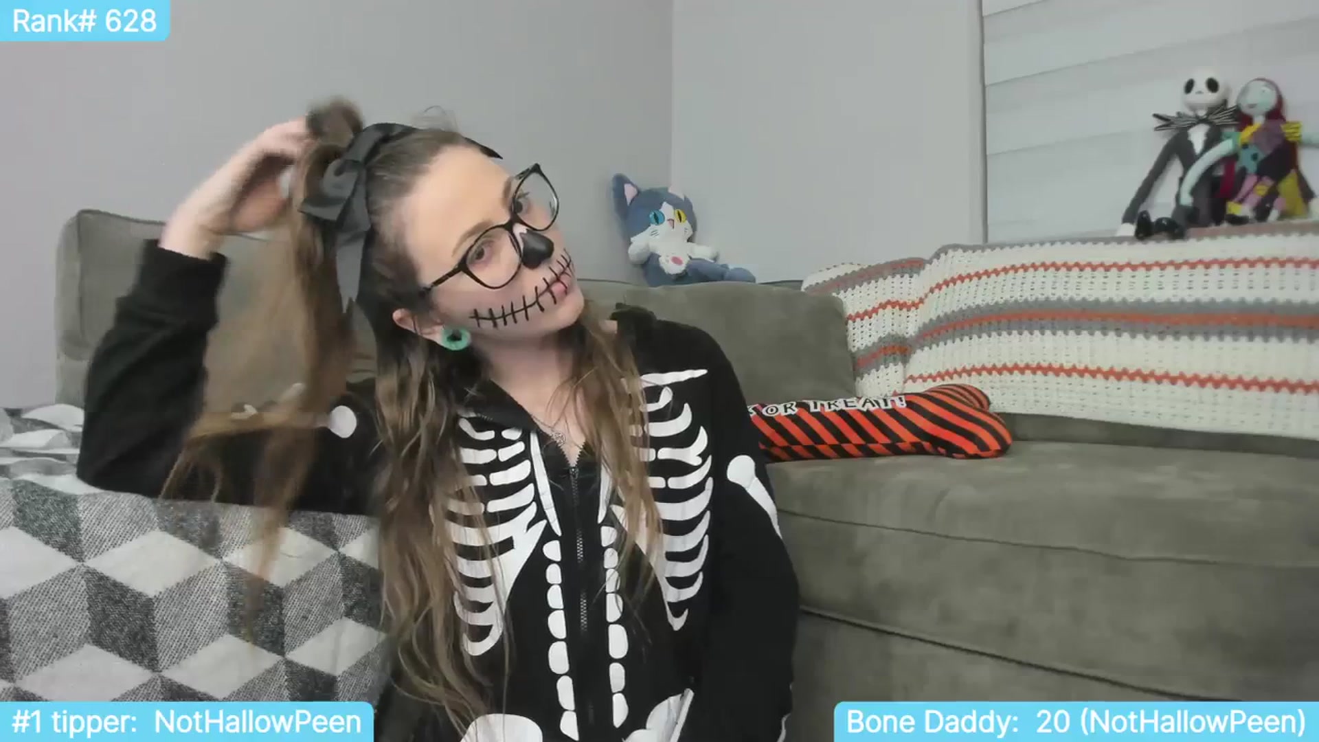 Gallery image thumbnail from TheSharkQueen's myfreecams stream on, 10/31/2023, 01:50 image 3 of 20