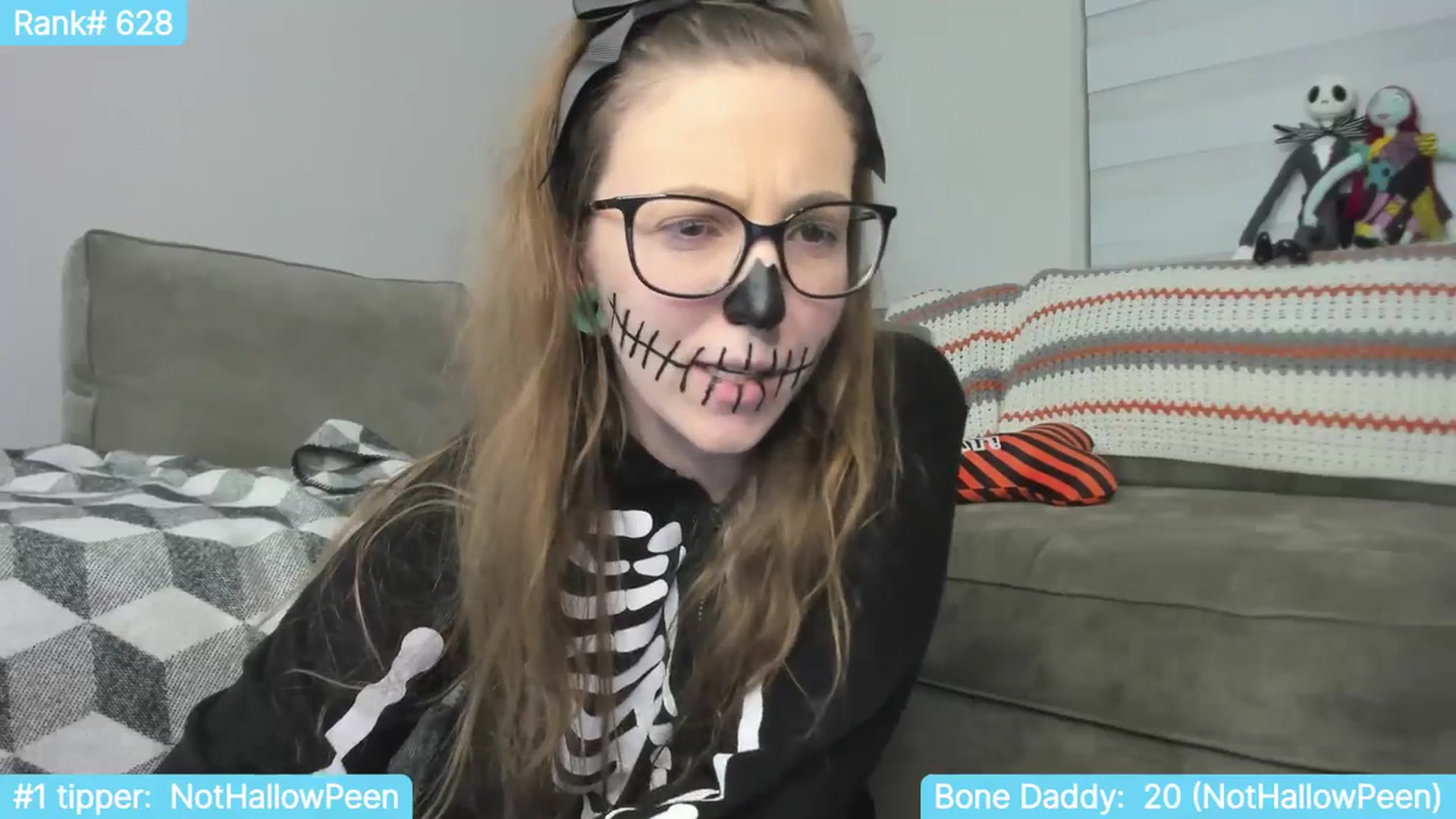 Gallery image thumbnail from TheSharkQueen's myfreecams stream on, 10/31/2023, 01:50 image 2 of 20