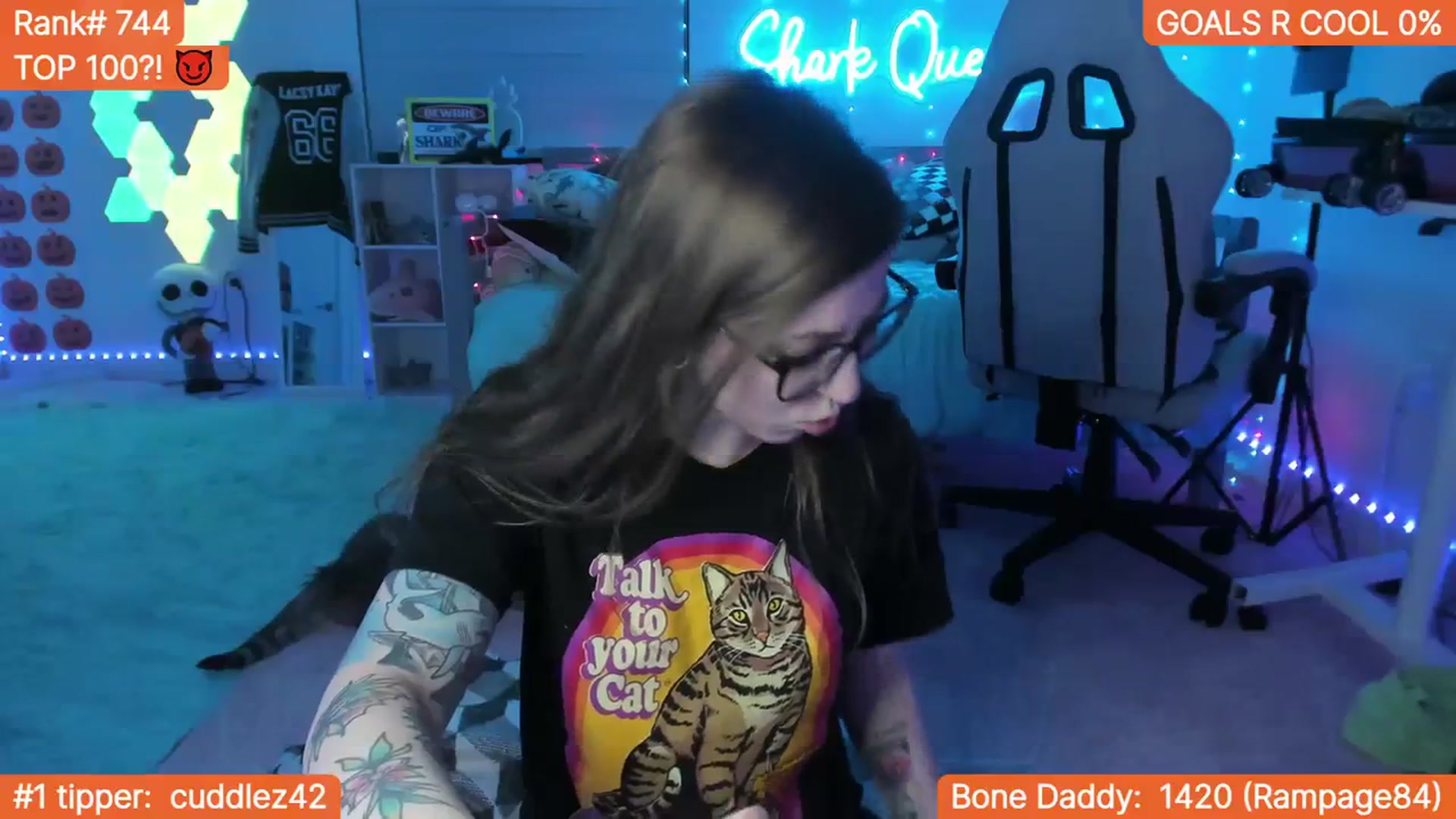 Gallery image thumbnail from TheSharkQueen's myfreecams stream on, 11/03/2023, 08:38 image 5 of 20