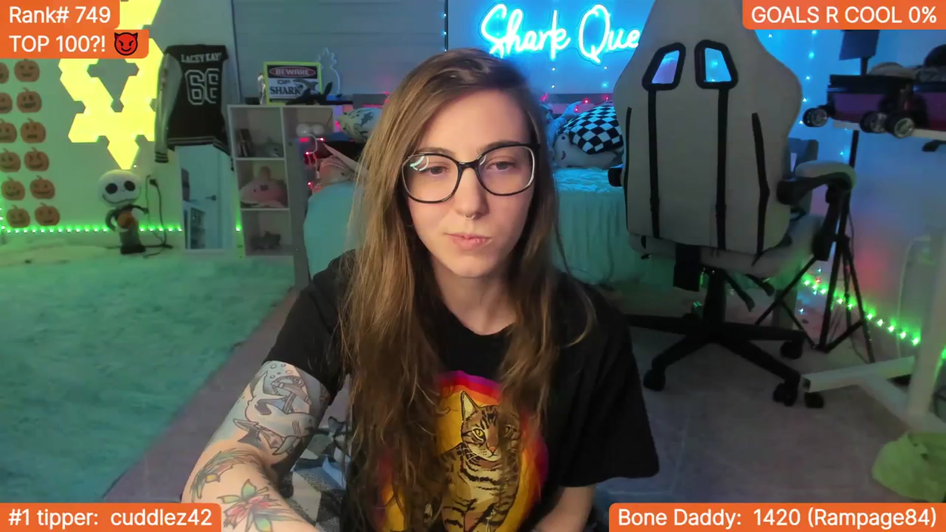 Gallery image thumbnail from TheSharkQueen's myfreecams stream on, 11/03/2023, 08:38 image 14 of 20