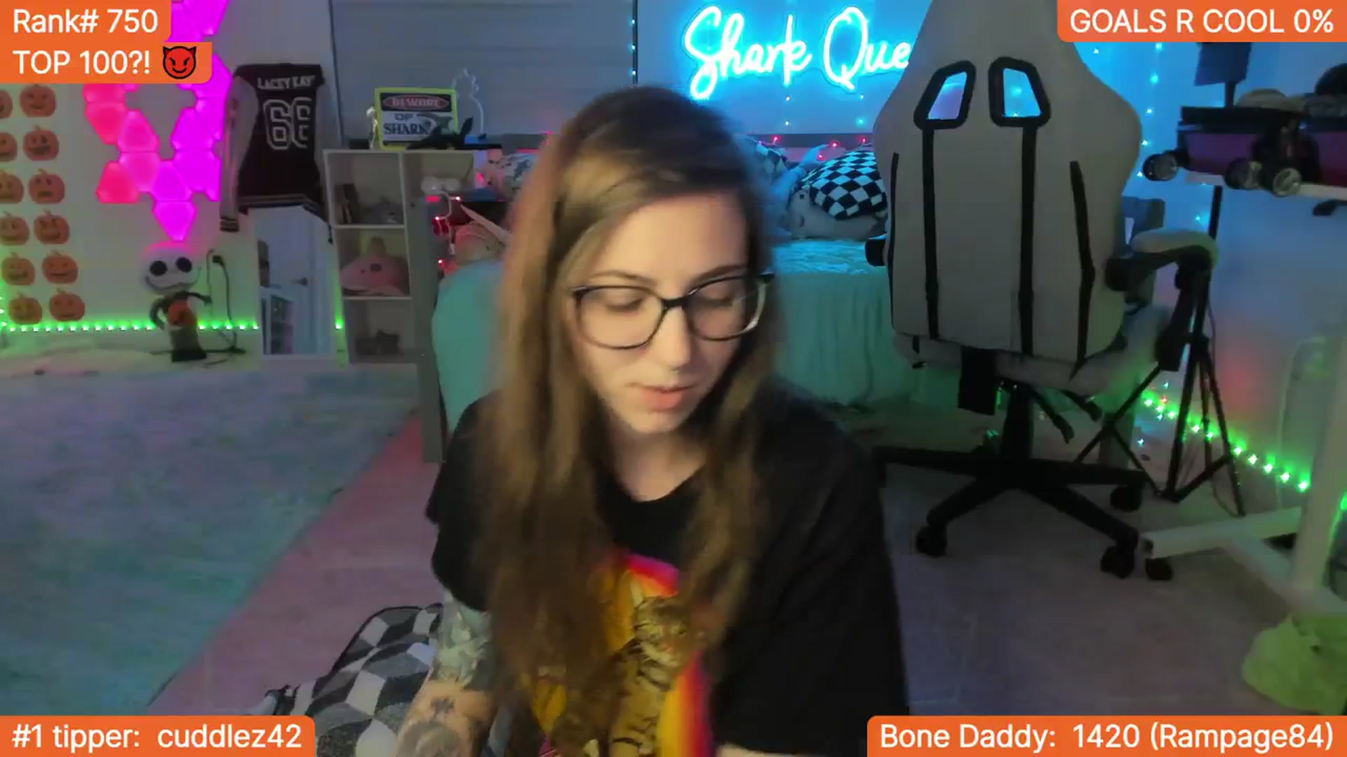 Gallery image thumbnail from TheSharkQueen's myfreecams stream on, 11/03/2023, 08:38 image 20 of 20