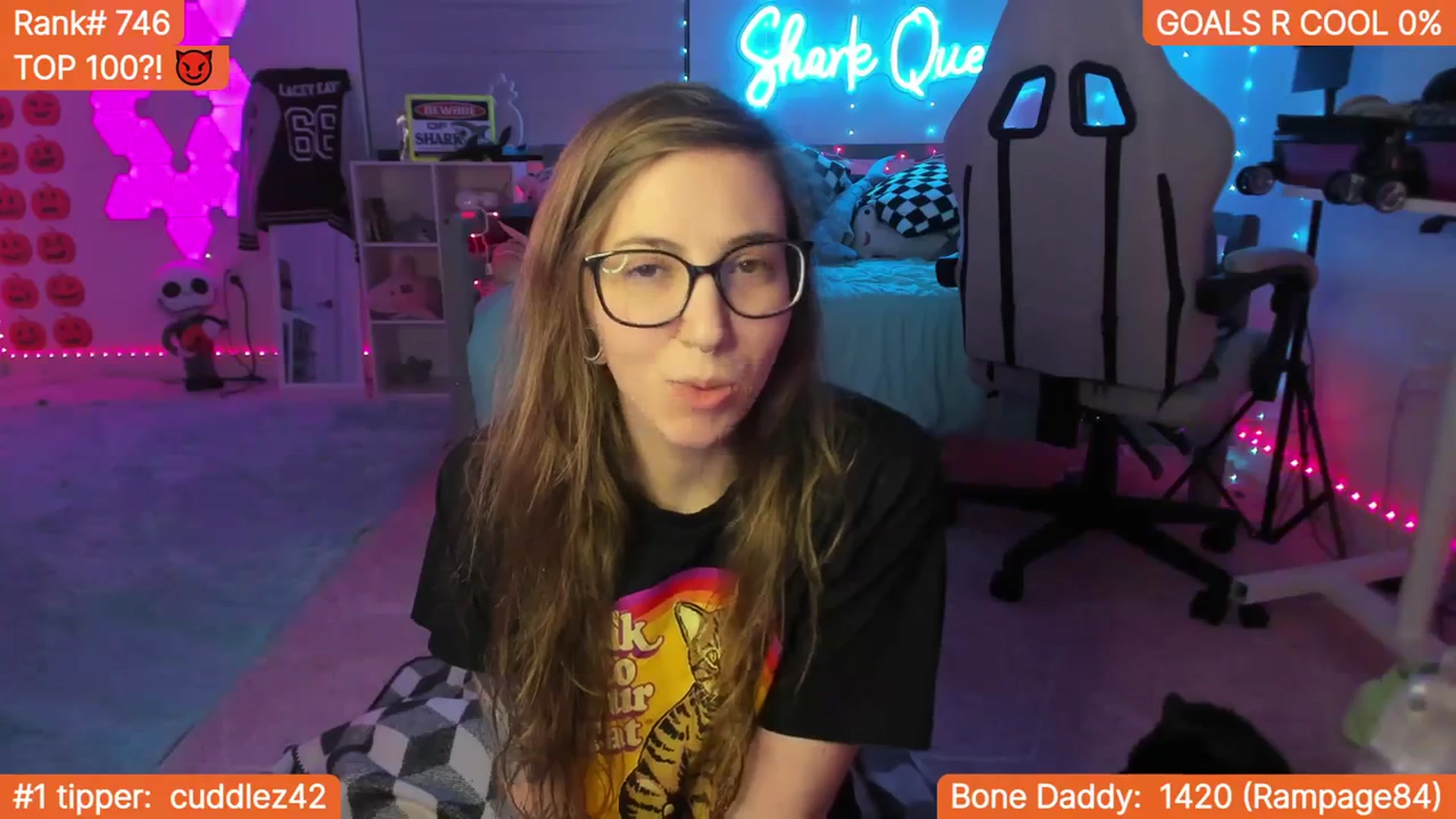 Gallery image thumbnail from TheSharkQueen's myfreecams stream on, 11/03/2023, 08:38 image 10 of 20