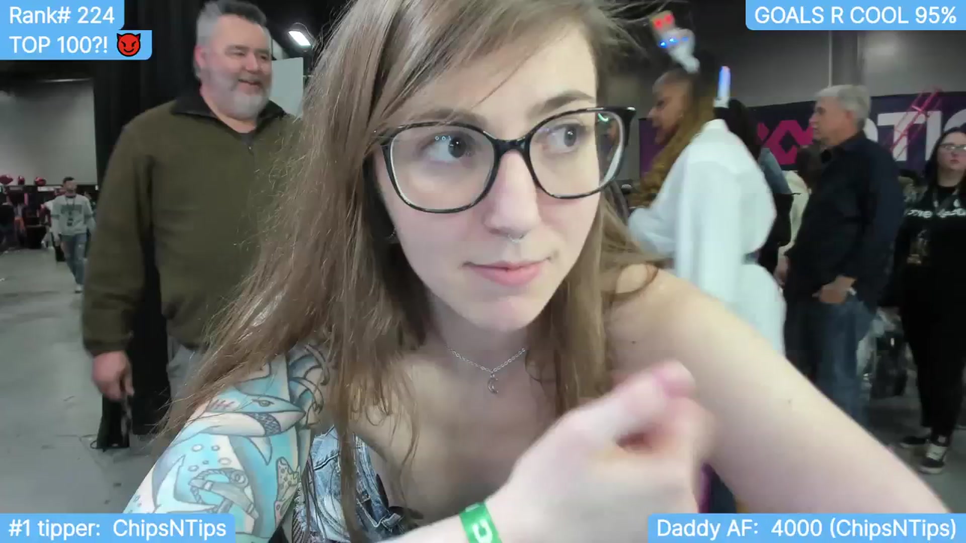 Gallery image thumbnail from TheSharkQueen's myfreecams stream on, 11/04/2023, 01:32 image 20 of 20