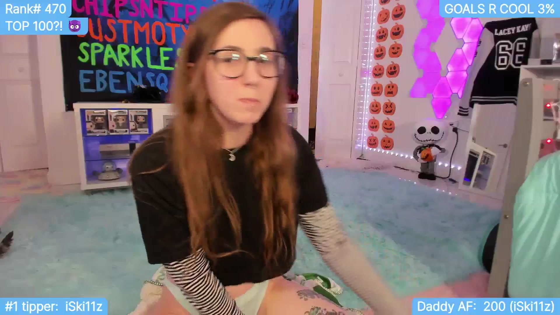 Gallery image thumbnail from TheSharkQueen's myfreecams stream on, 11/11/2023, 09:10 image 4 of 20