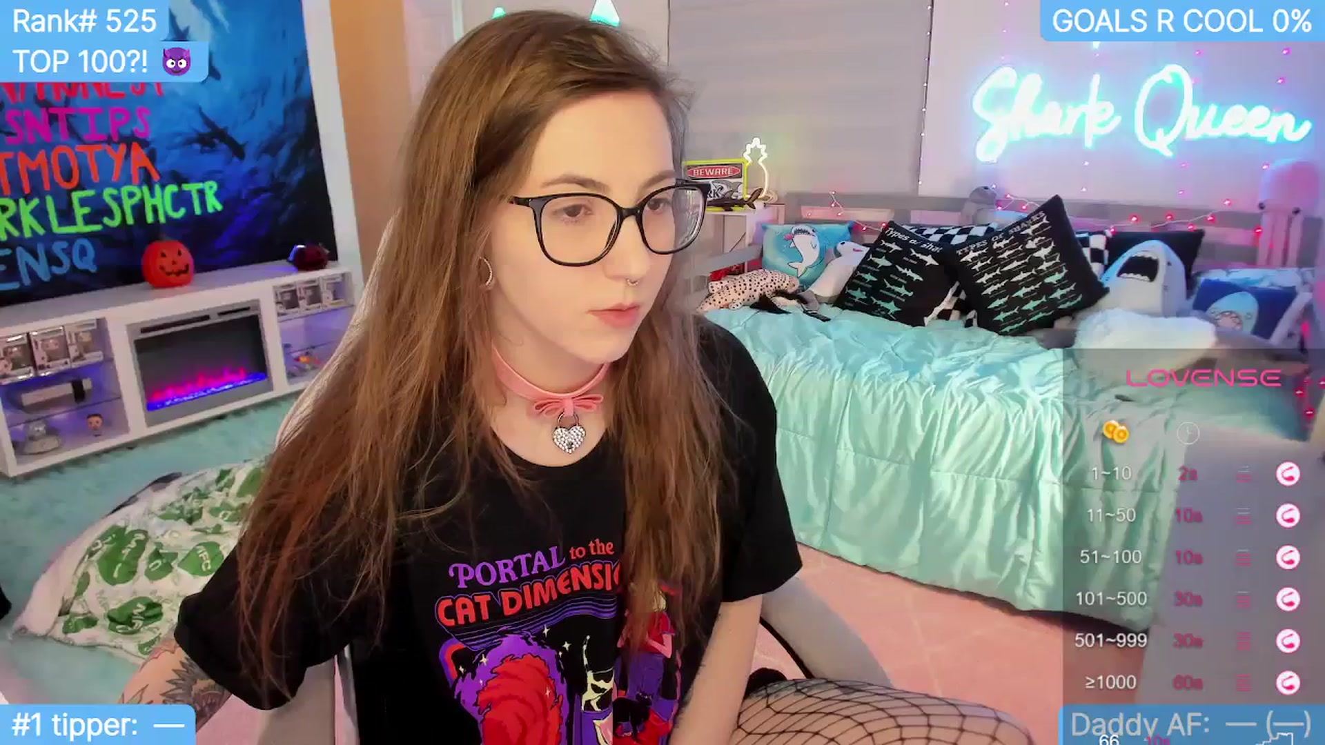 Gallery image thumbnail from TheSharkQueen's myfreecams stream on, 11/14/2023, 05:39 image 1 of 20