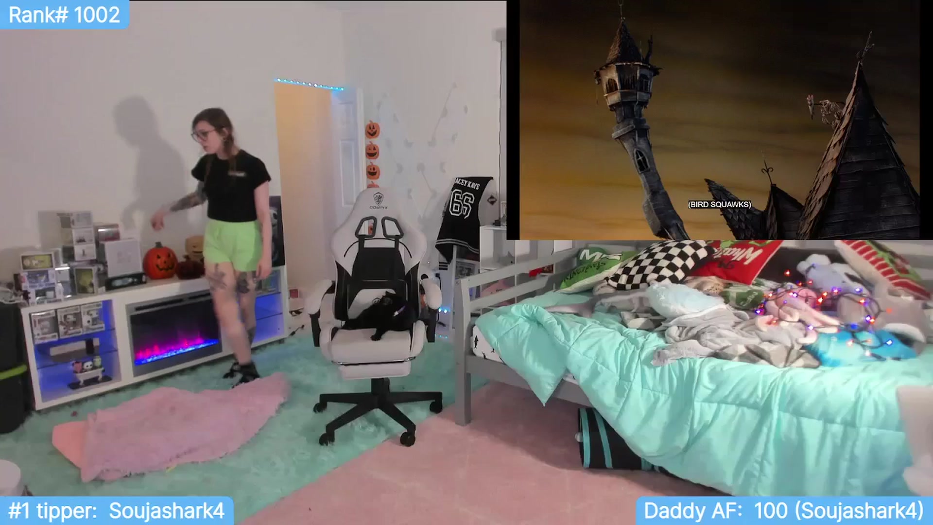 Gallery image thumbnail from TheSharkQueen's myfreecams stream on, 11/28/2023, 01:43 image 2 of 20