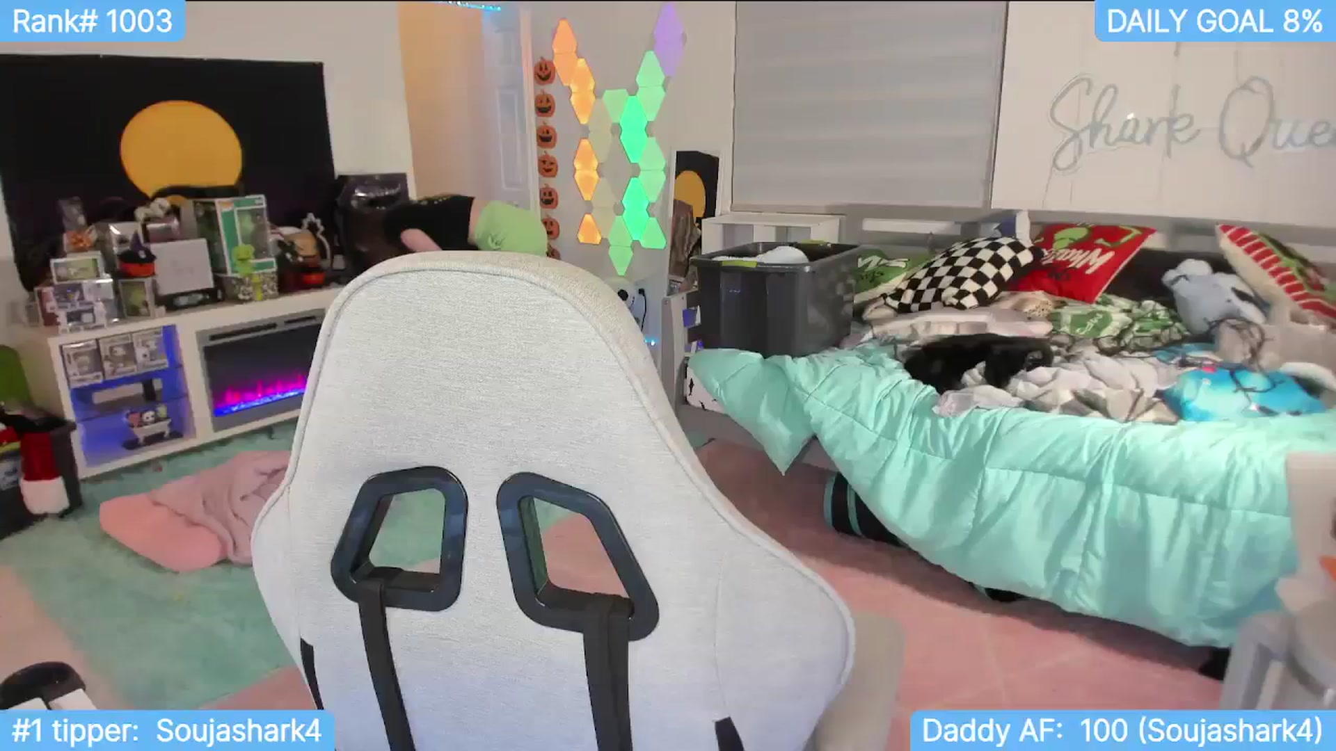 Gallery image thumbnail from TheSharkQueen's myfreecams stream on, 11/28/2023, 01:43 image 20 of 20