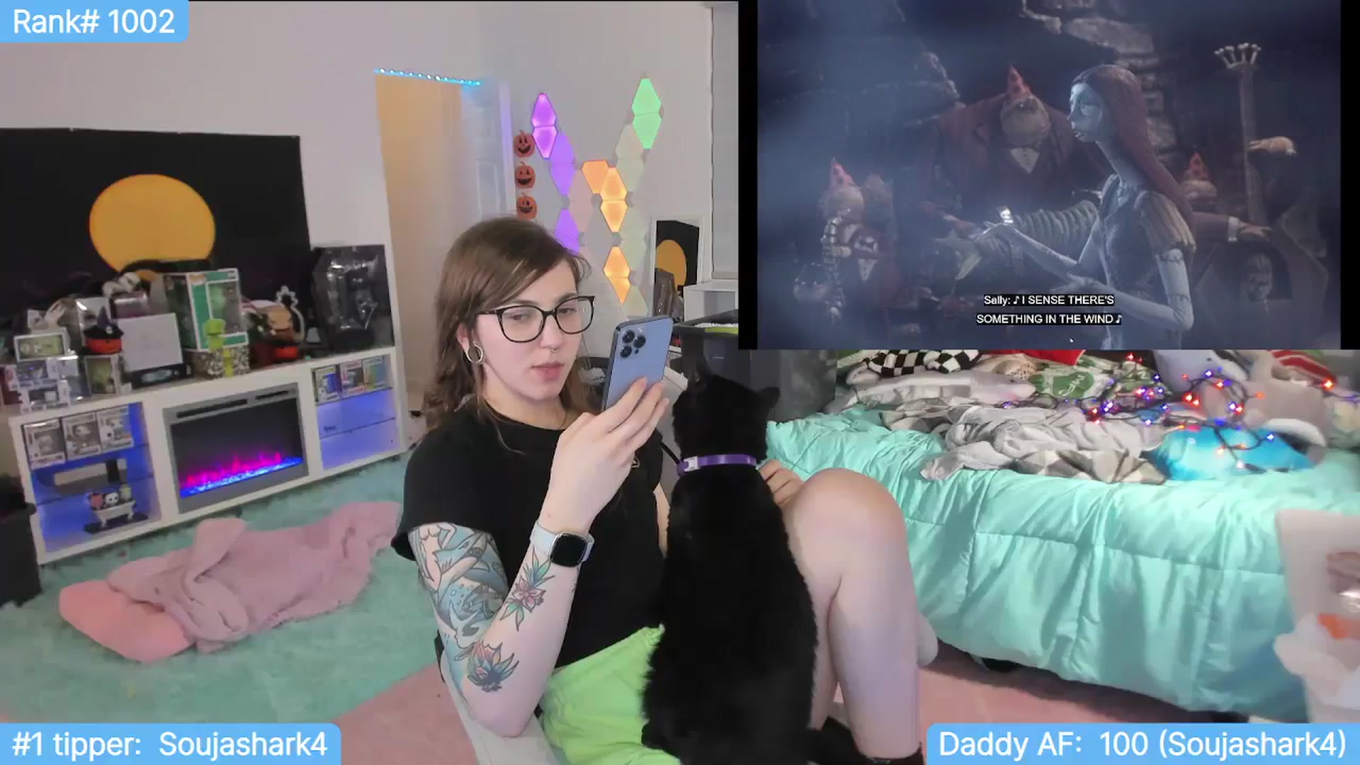 Gallery image thumbnail from TheSharkQueen's myfreecams stream on, 11/28/2023, 01:43 image 10 of 20