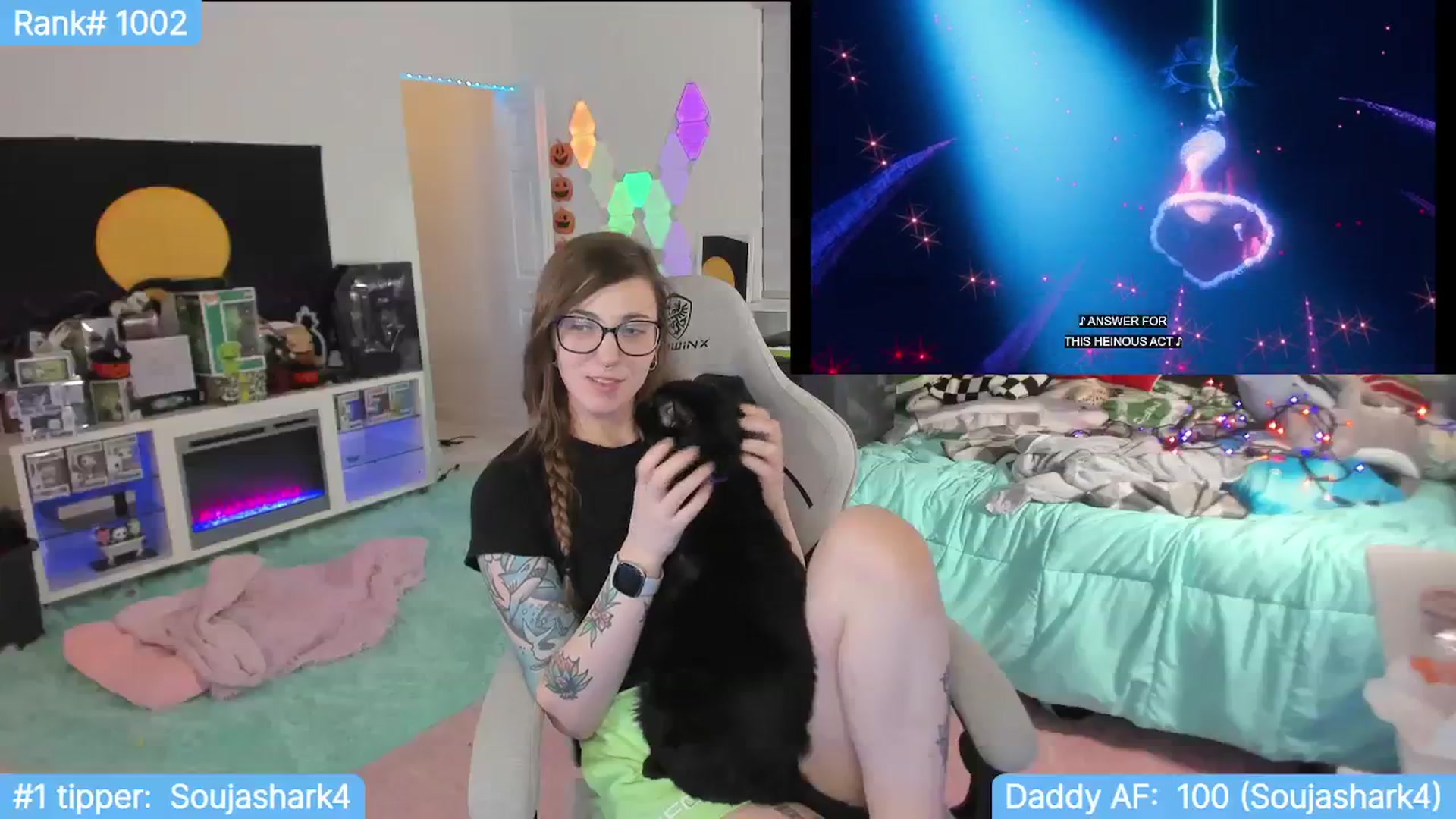 Gallery image thumbnail from TheSharkQueen's myfreecams stream on, 11/28/2023, 01:43 image 9 of 20
