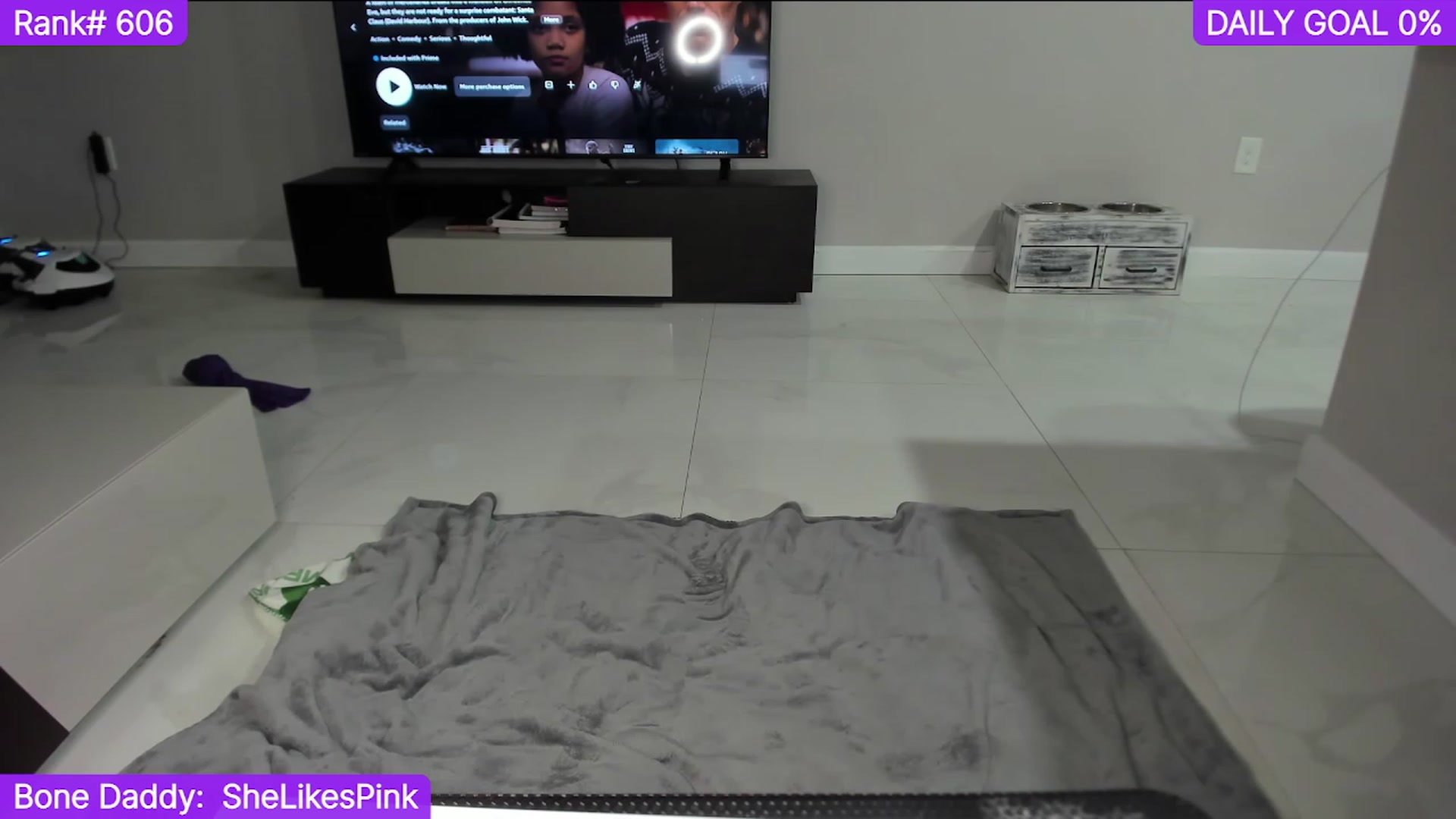 Gallery image thumbnail from TheSharkQueen's myfreecams stream on, 12/24/2023, 01:43 image 18 of 20
