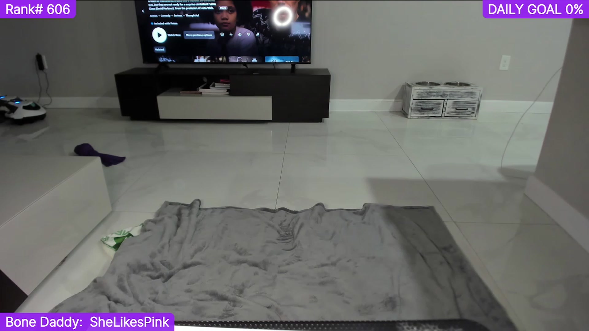 Gallery image thumbnail from TheSharkQueen's myfreecams stream on, 12/24/2023, 01:43 image 17 of 20
