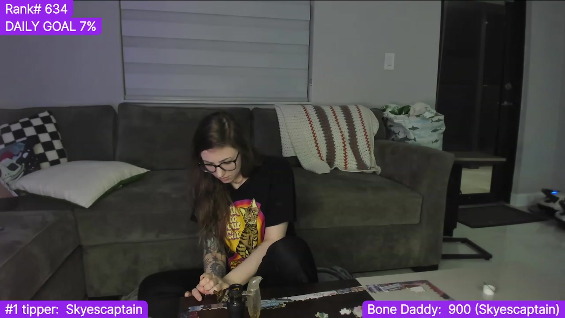 Gallery image thumbnail from TheSharkQueen's myfreecams stream on, 12/26/2023, 07:28 image 8 of 20