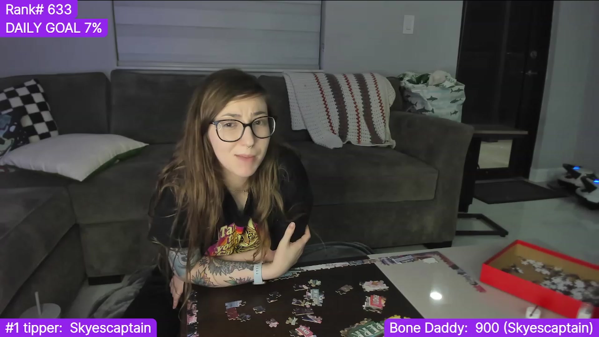 Gallery image thumbnail from TheSharkQueen's myfreecams stream on, 12/26/2023, 07:28 image 4 of 20