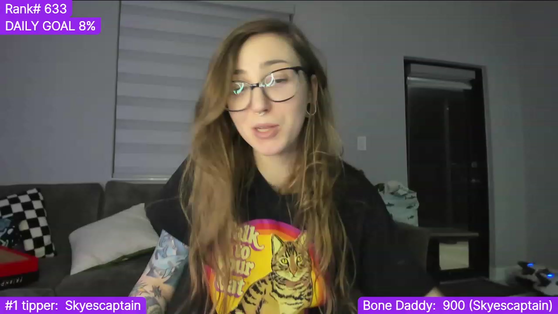 Gallery image thumbnail from TheSharkQueen's myfreecams stream on, 12/26/2023, 07:28 image 11 of 20