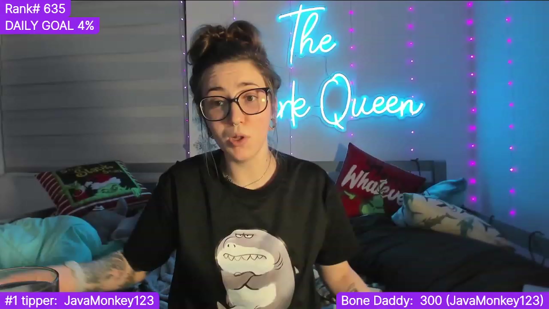 Gallery image thumbnail from TheSharkQueen's myfreecams stream on, 12/27/2023, 05:21 image 3 of 20