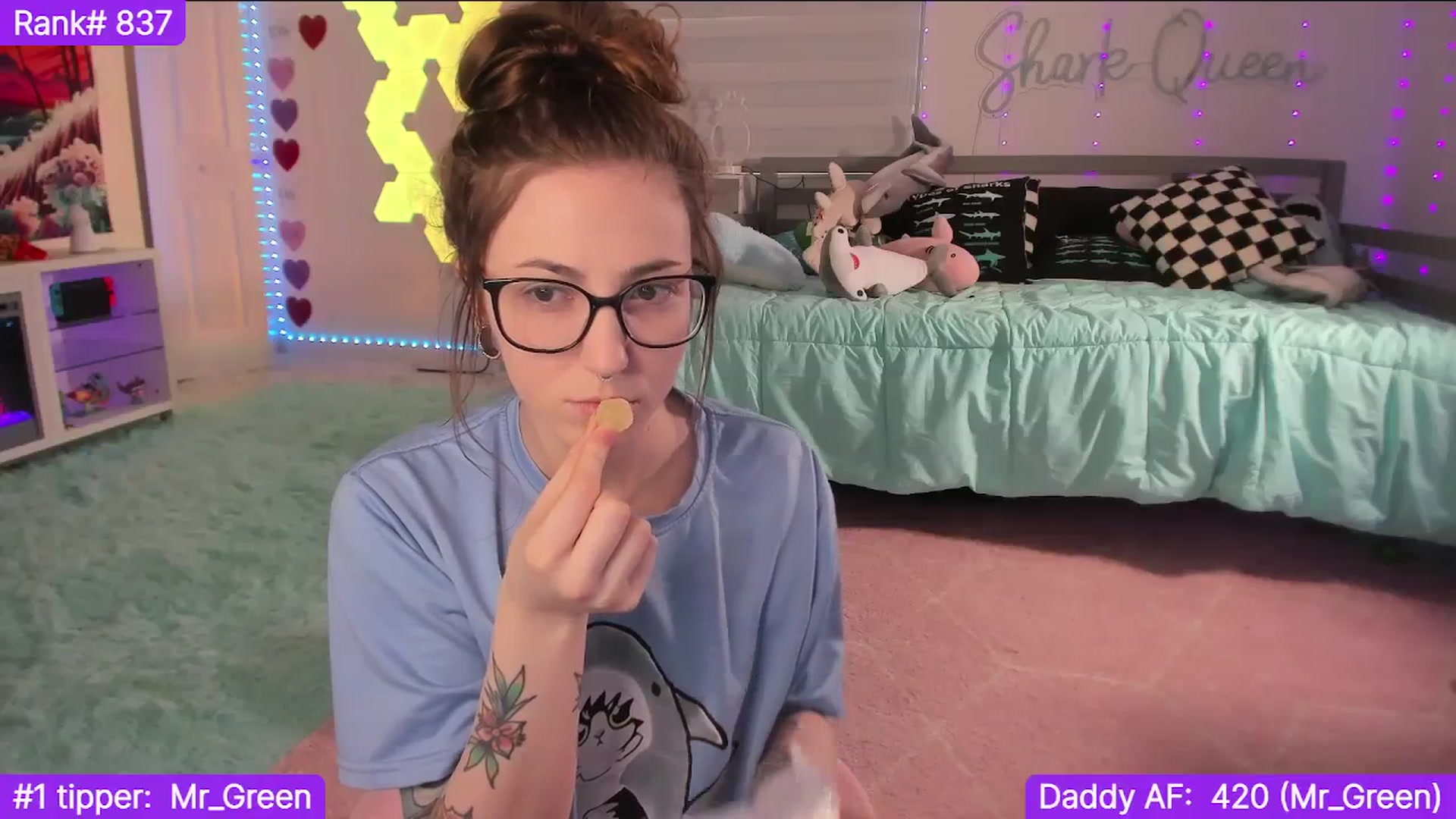 Gallery image thumbnail from TheSharkQueen's myfreecams stream on, 02/03/2024, 20:20 image 3 of 20
