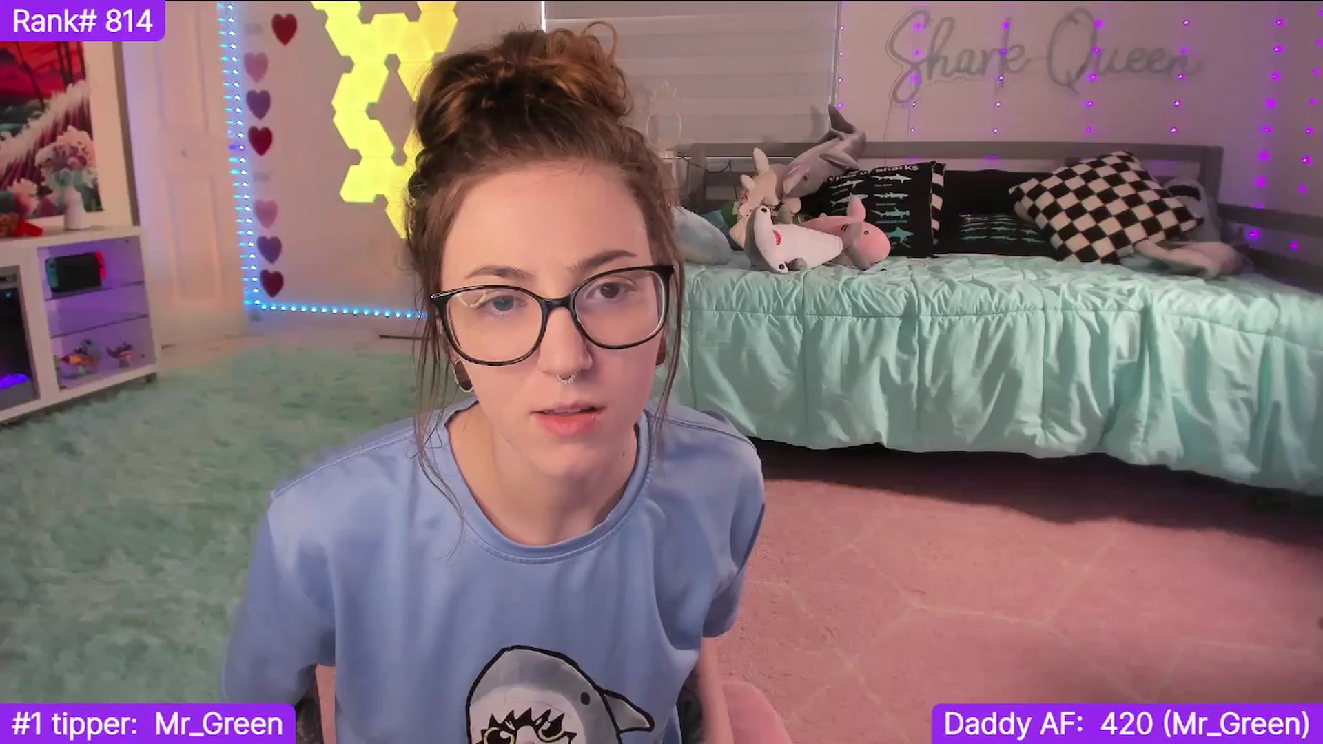 Gallery image thumbnail from TheSharkQueen's myfreecams stream on, 02/03/2024, 20:20 image 15 of 20
