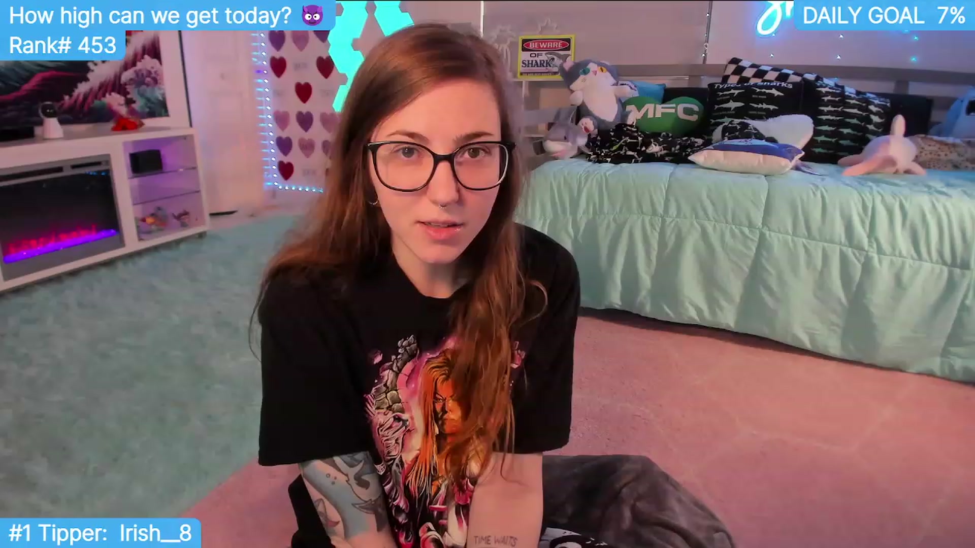 Gallery image thumbnail from TheSharkQueen's myfreecams stream on, 02/10/2024, 21:51 image 1 of 20