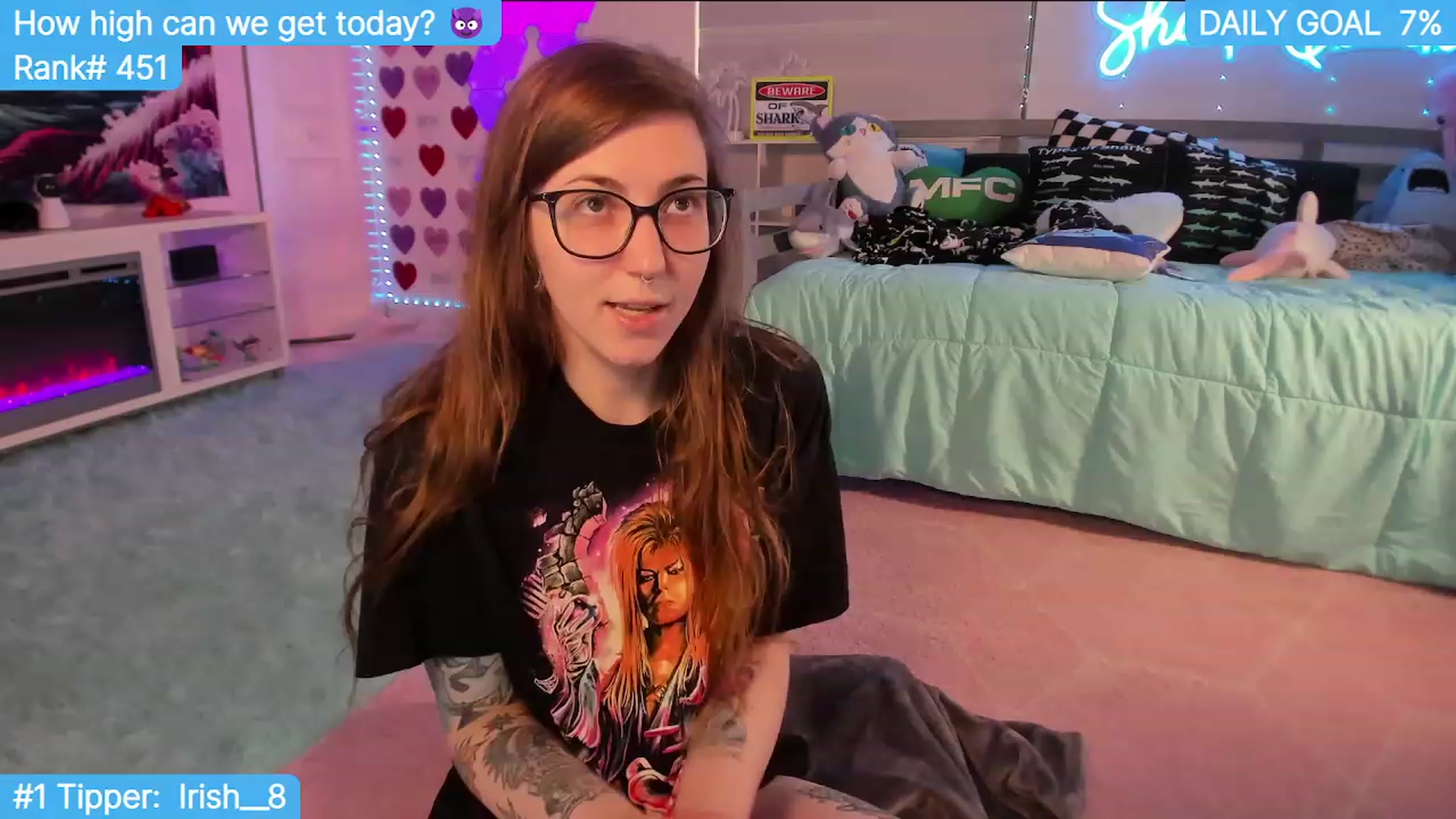 Gallery image thumbnail from TheSharkQueen's myfreecams stream on, 02/10/2024, 21:51 image 9 of 20