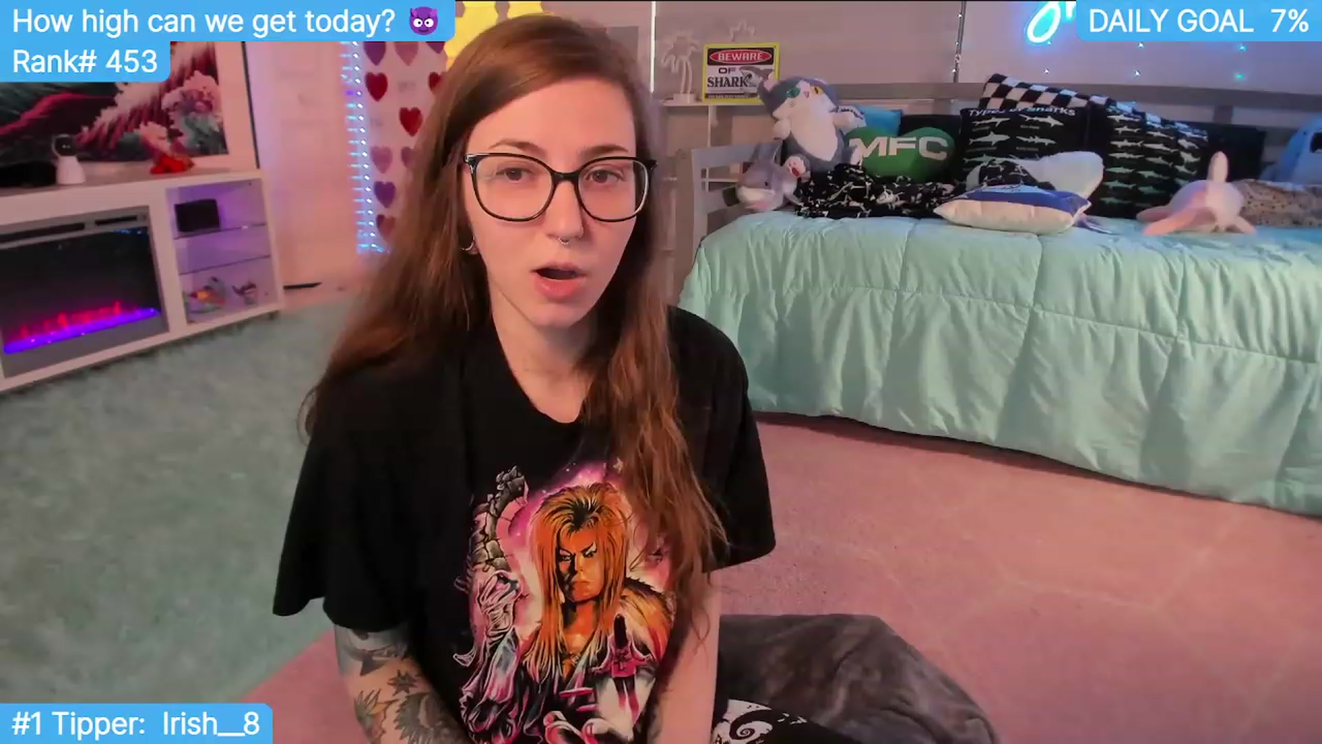 Gallery image thumbnail from TheSharkQueen's myfreecams stream on, 02/10/2024, 21:51 image 3 of 20
