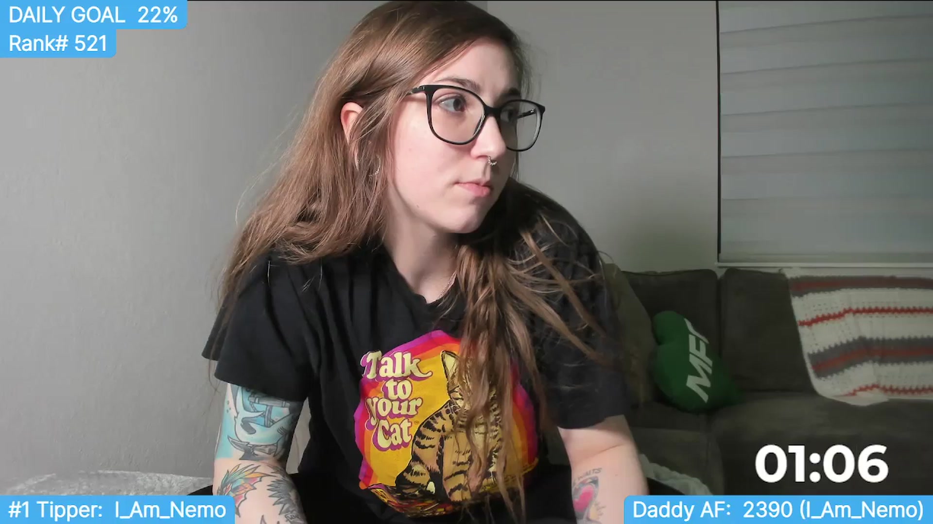 Gallery image thumbnail from TheSharkQueen's myfreecams stream on, 02/22/2024, 01:24 image 3 of 20