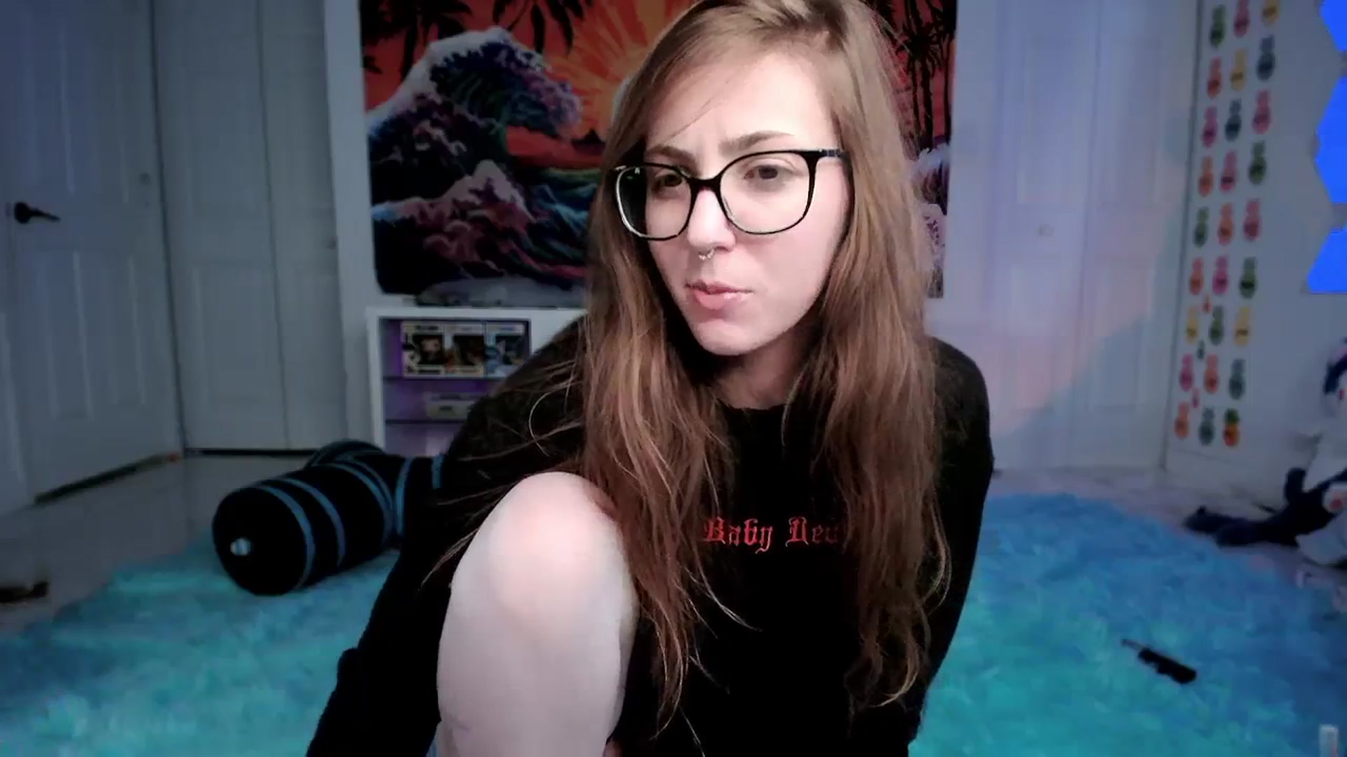 Gallery image thumbnail from TheSharkQueen's myfreecams stream on, 04/13/2024, 09:36 image 14 of 20