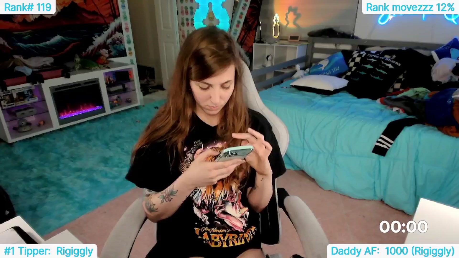 Gallery image thumbnail from TheSharkQueen's myfreecams stream on, 04/24/2024, 05:35 image 11 of 20