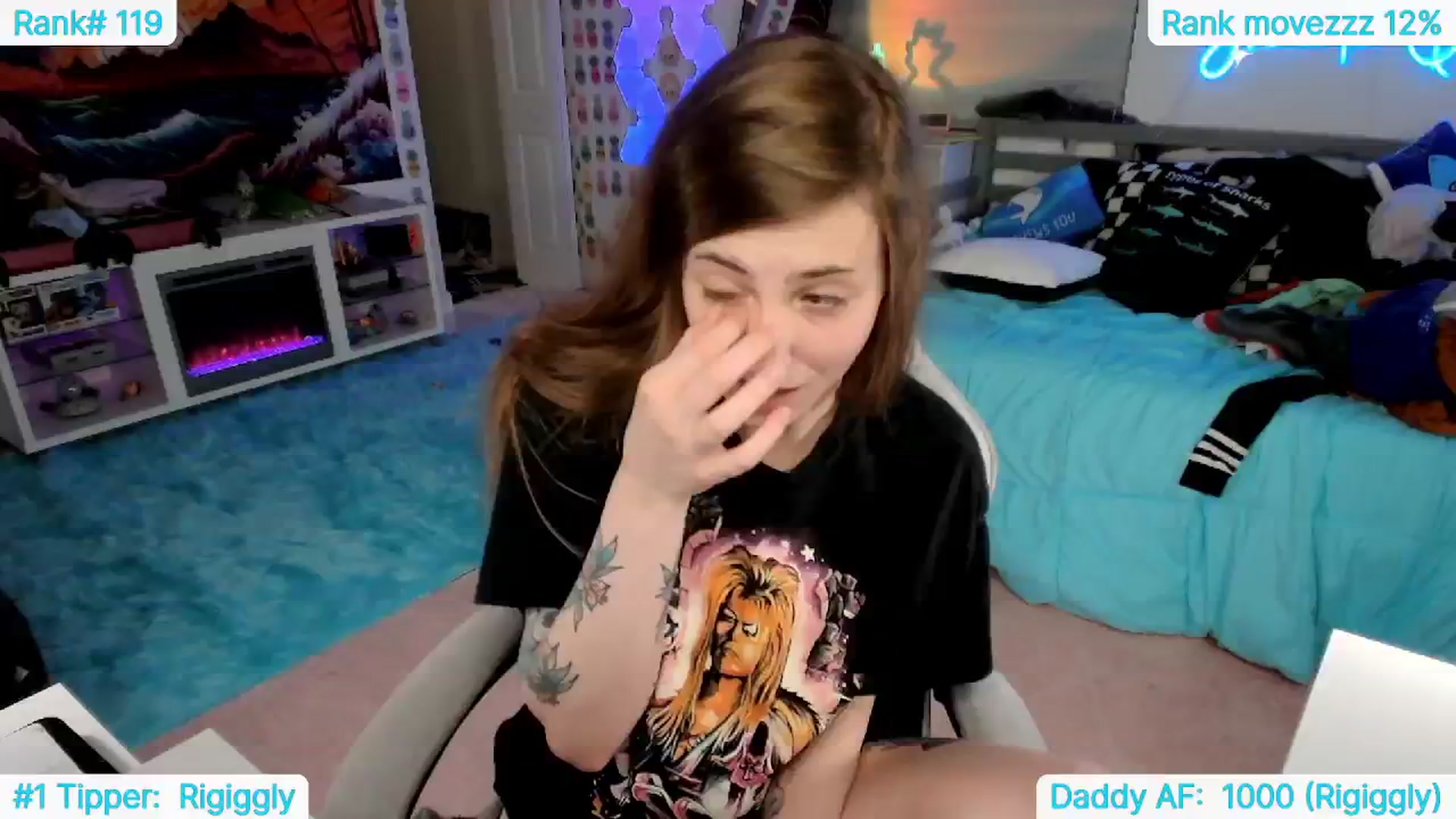 Gallery image thumbnail from TheSharkQueen's myfreecams stream on, 04/24/2024, 05:35 image 4 of 20
