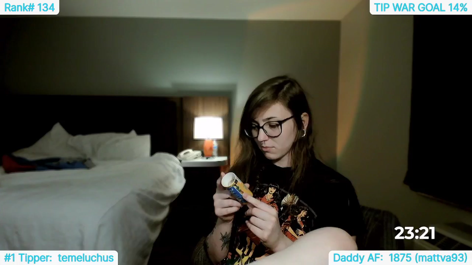 Gallery image thumbnail from TheSharkQueen's myfreecams stream on, 04/27/2024, 04:04 image 13 of 20