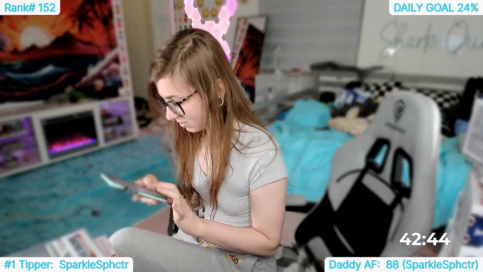 Gallery image thumbnail from TheSharkQueen's myfreecams stream on, 04/30/2024, 07:15 image 3 of 20