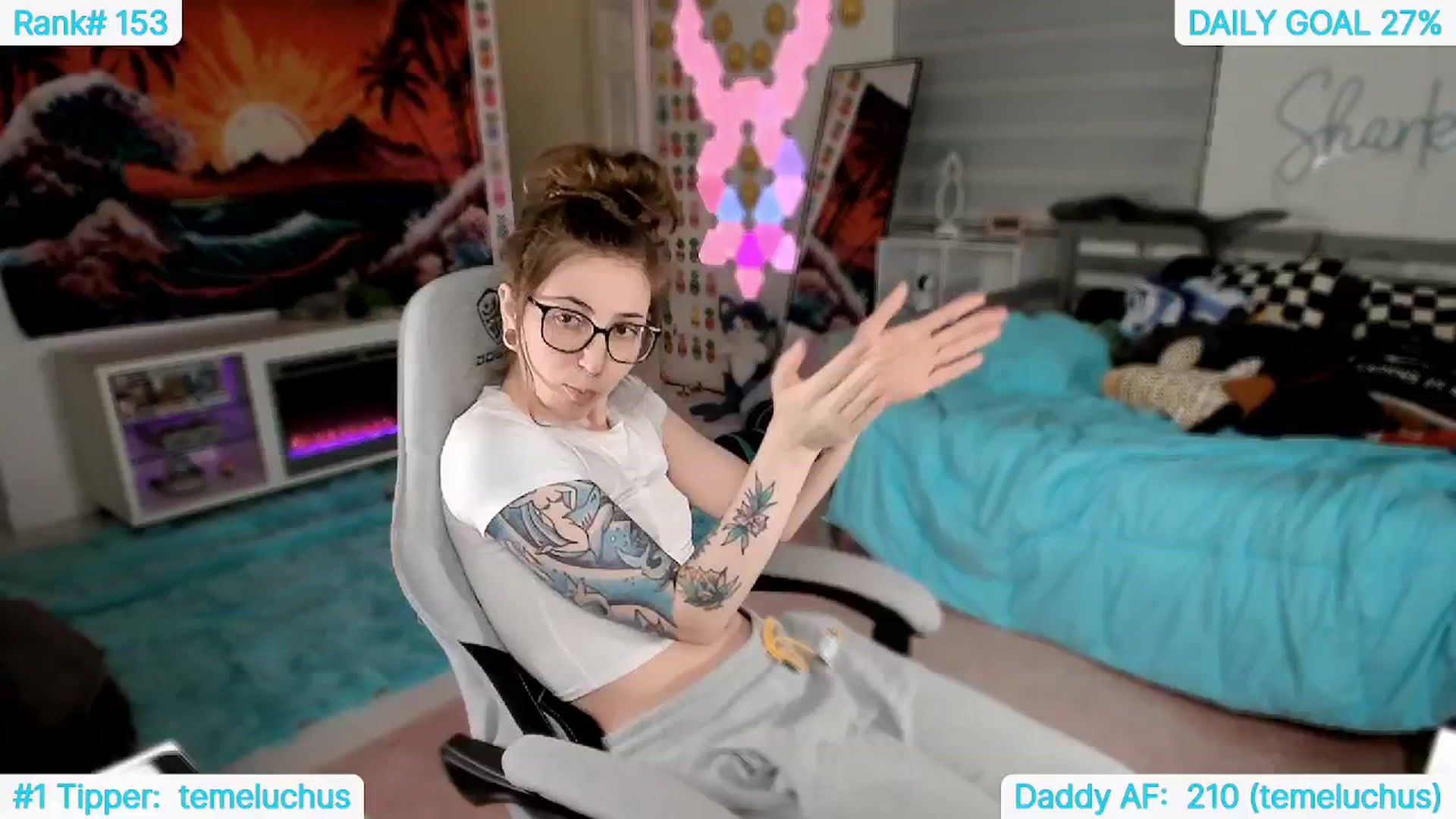 Gallery image thumbnail from TheSharkQueen's myfreecams stream on, 04/30/2024, 09:31 image 6 of 20