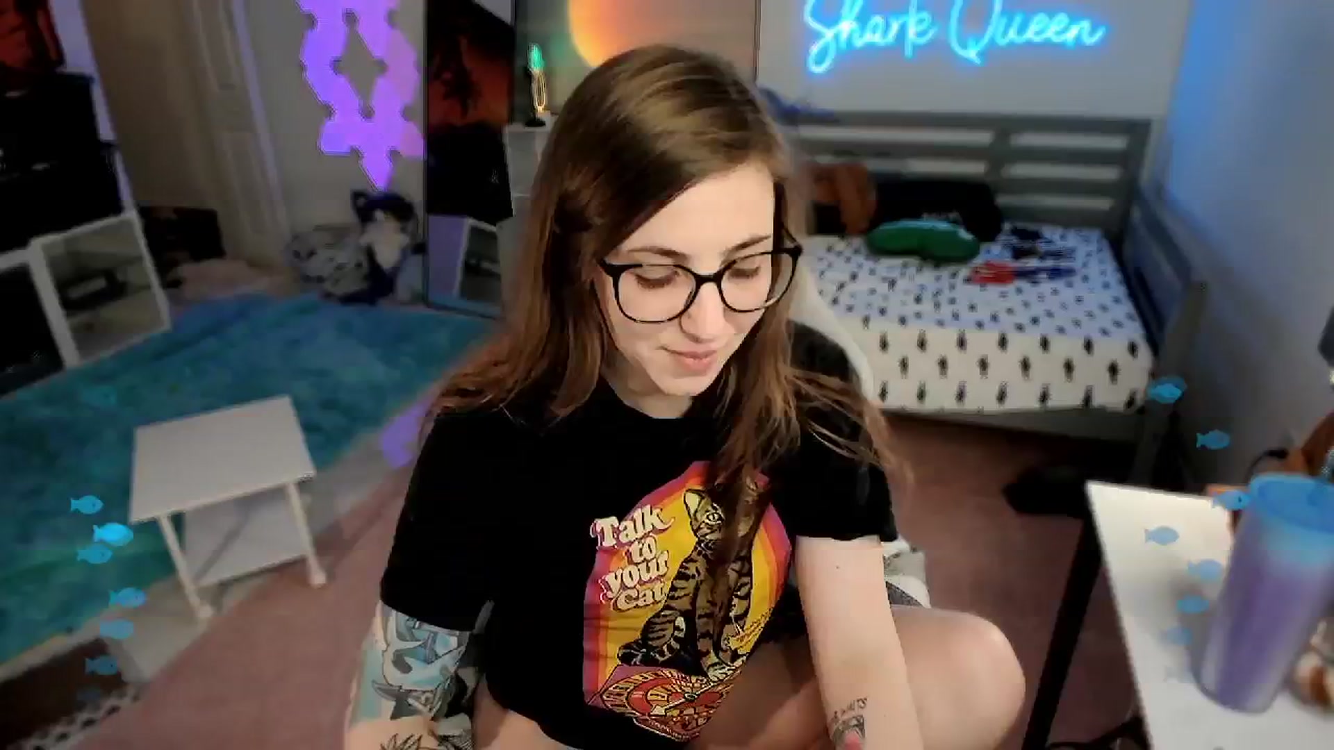Gallery image thumbnail from TheSharkQueen's myfreecams stream on, 05/07/2024, 06:09 image 10 of 20