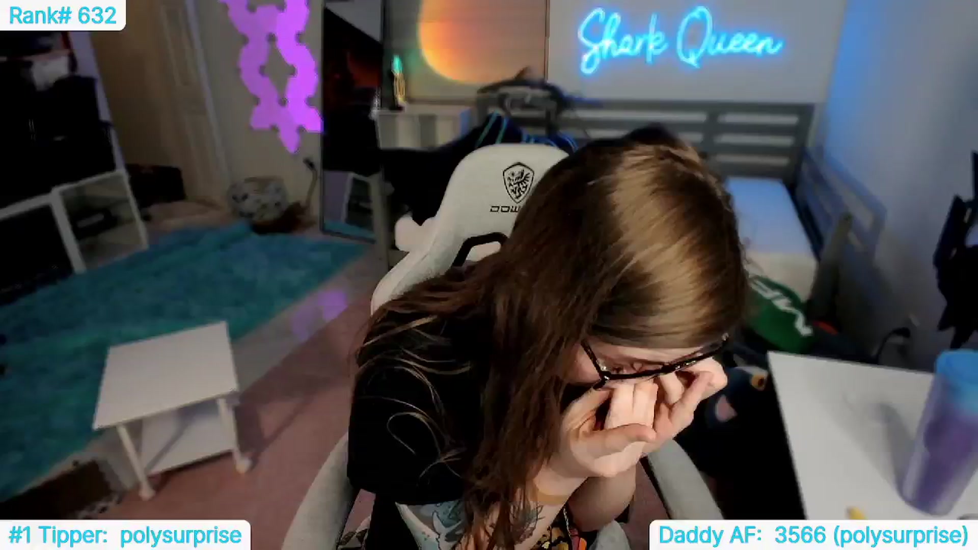 Gallery image thumbnail from TheSharkQueen's myfreecams stream on, 05/07/2024, 07:02 image 19 of 20