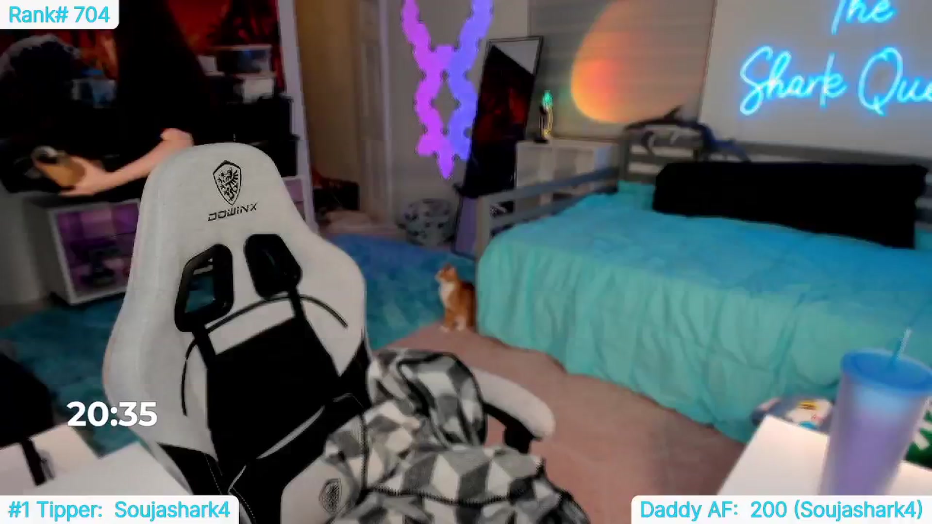 Gallery image thumbnail from TheSharkQueen's myfreecams stream on, 05/08/2024, 06:00 image 17 of 20