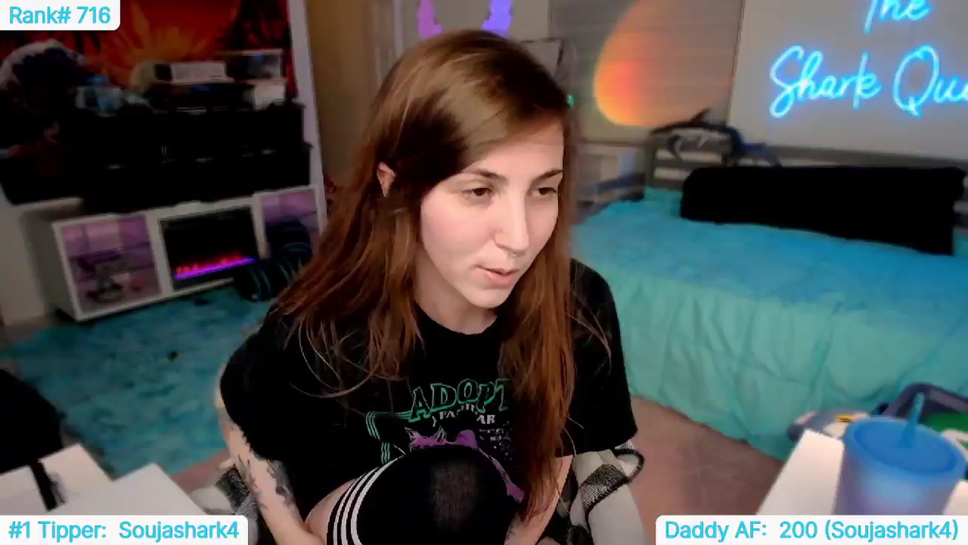 Gallery image thumbnail from TheSharkQueen's myfreecams stream on, 05/08/2024, 06:00 image 12 of 20