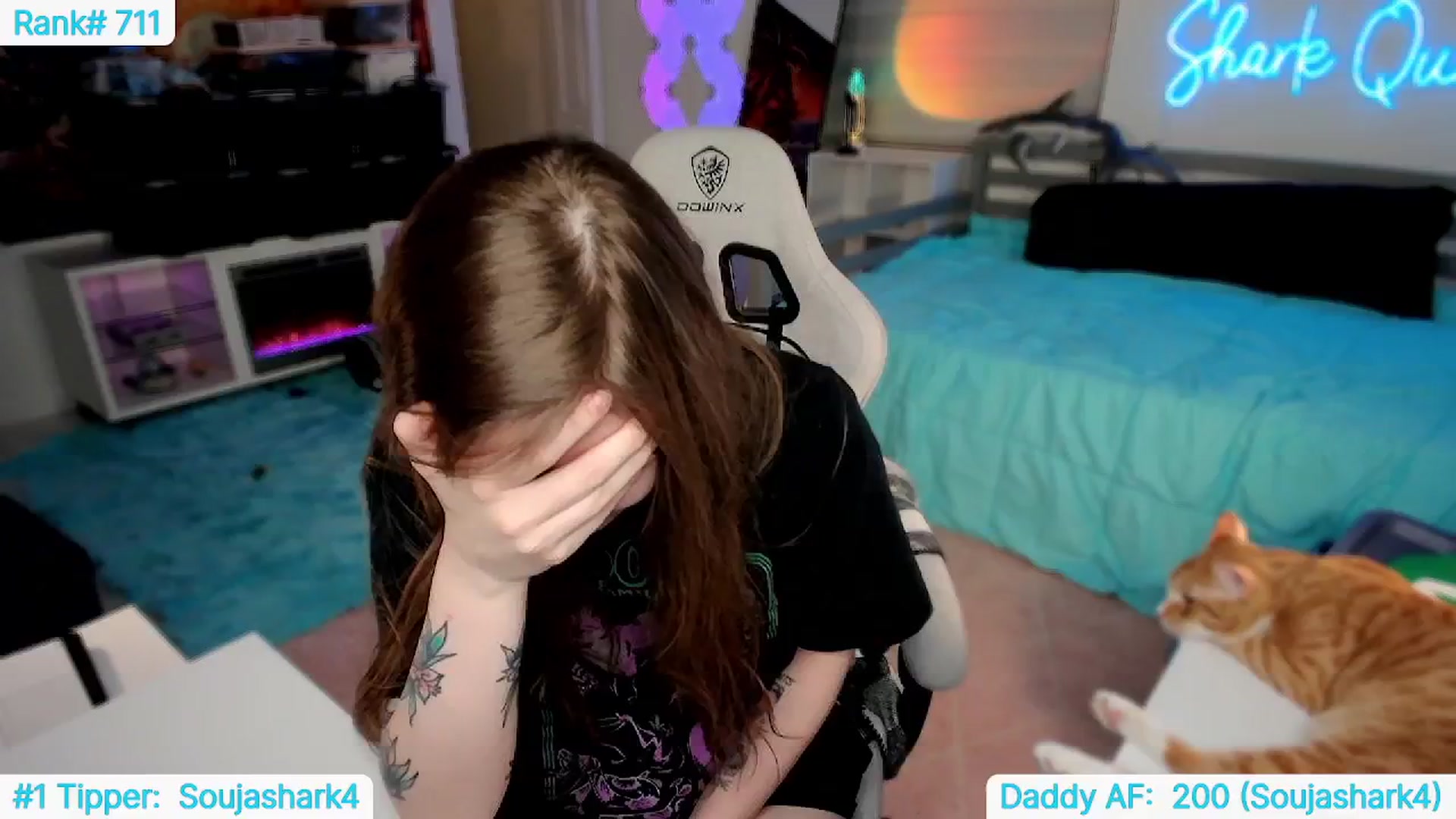 Gallery image thumbnail from TheSharkQueen's myfreecams stream on, 05/08/2024, 06:00 image 2 of 20