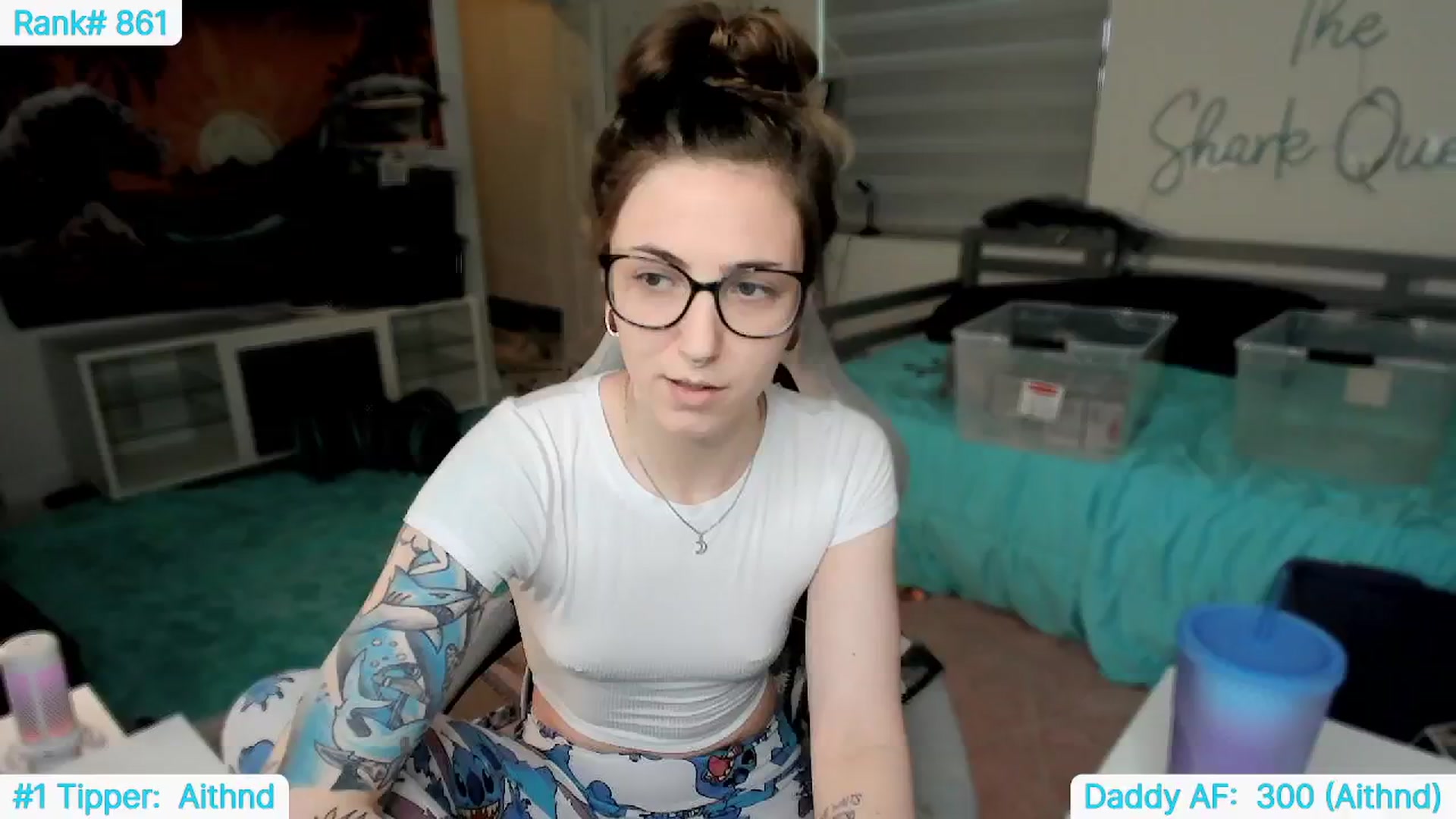Gallery image thumbnail from TheSharkQueen's myfreecams stream on, 05/09/2024, 23:08 image 20 of 20