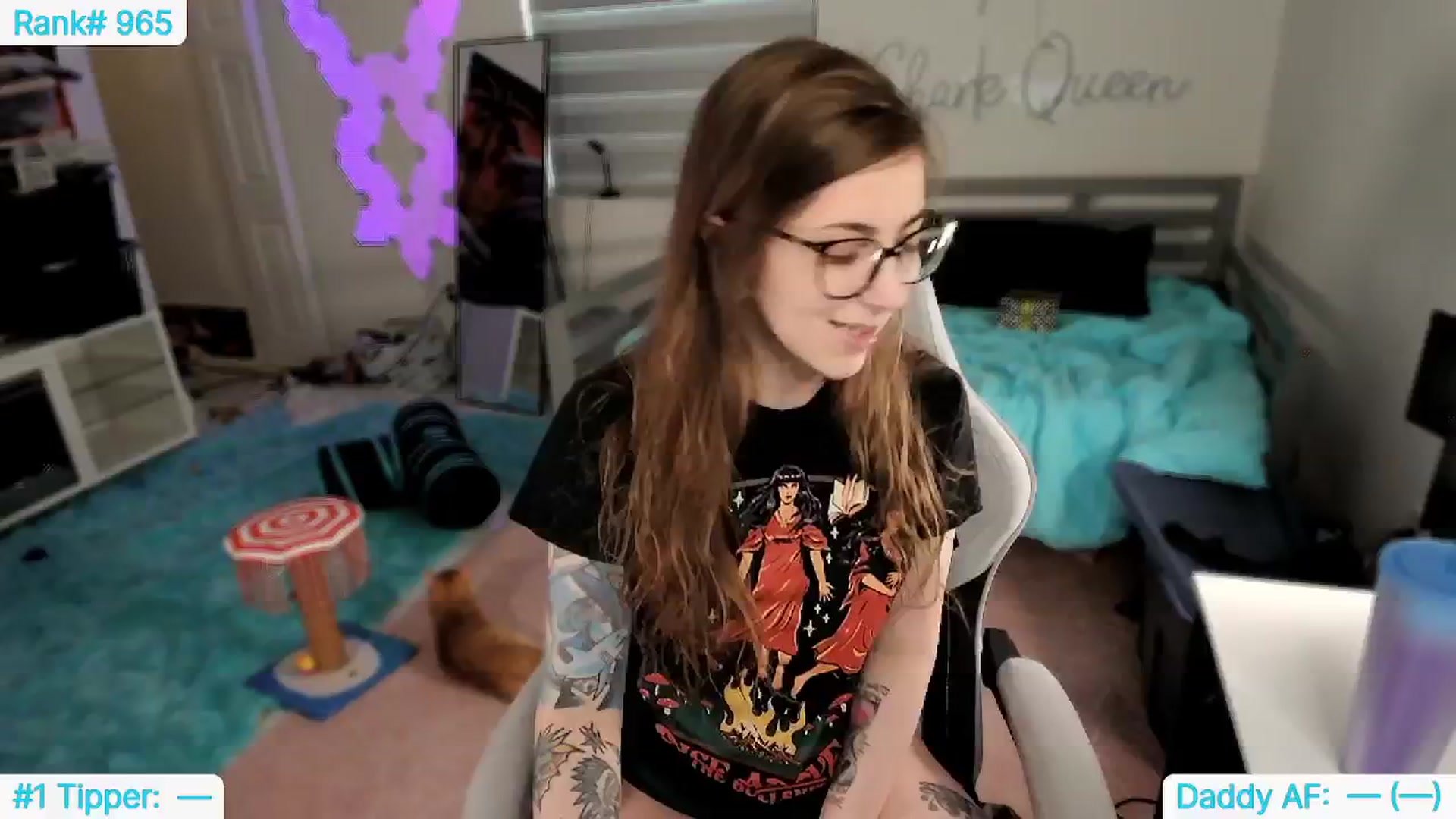 Gallery image thumbnail from TheSharkQueen's myfreecams stream on, 05/10/2024, 20:46 image 6 of 20