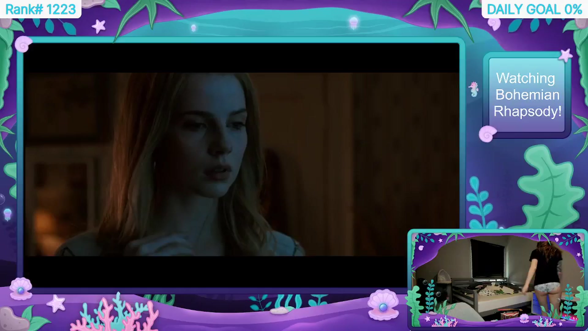 Gallery image thumbnail from TheSharkQueen's myfreecams stream on, 05/28/2024, 24:25 image 8 of 20