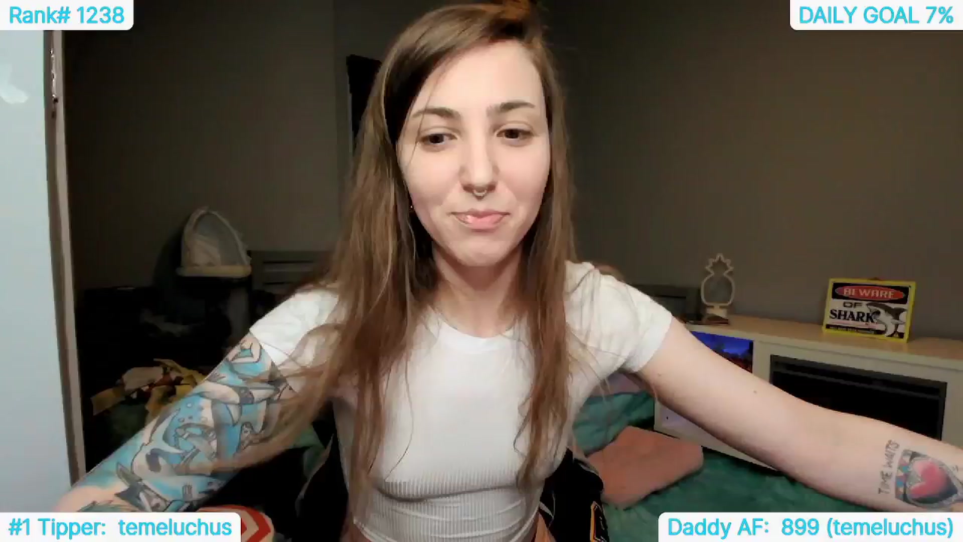 Gallery image thumbnail from TheSharkQueen's myfreecams stream on, 05/29/2024, 06:11 image 8 of 20