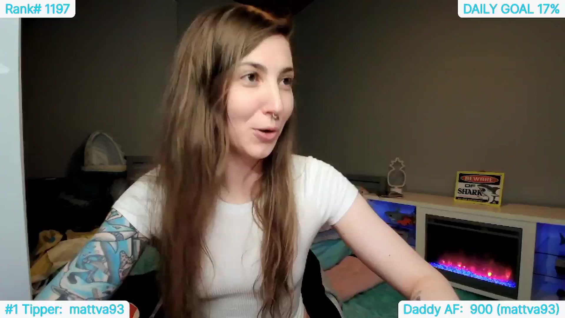 Gallery image thumbnail from TheSharkQueen's myfreecams stream on, 05/29/2024, 08:01 image 12 of 20