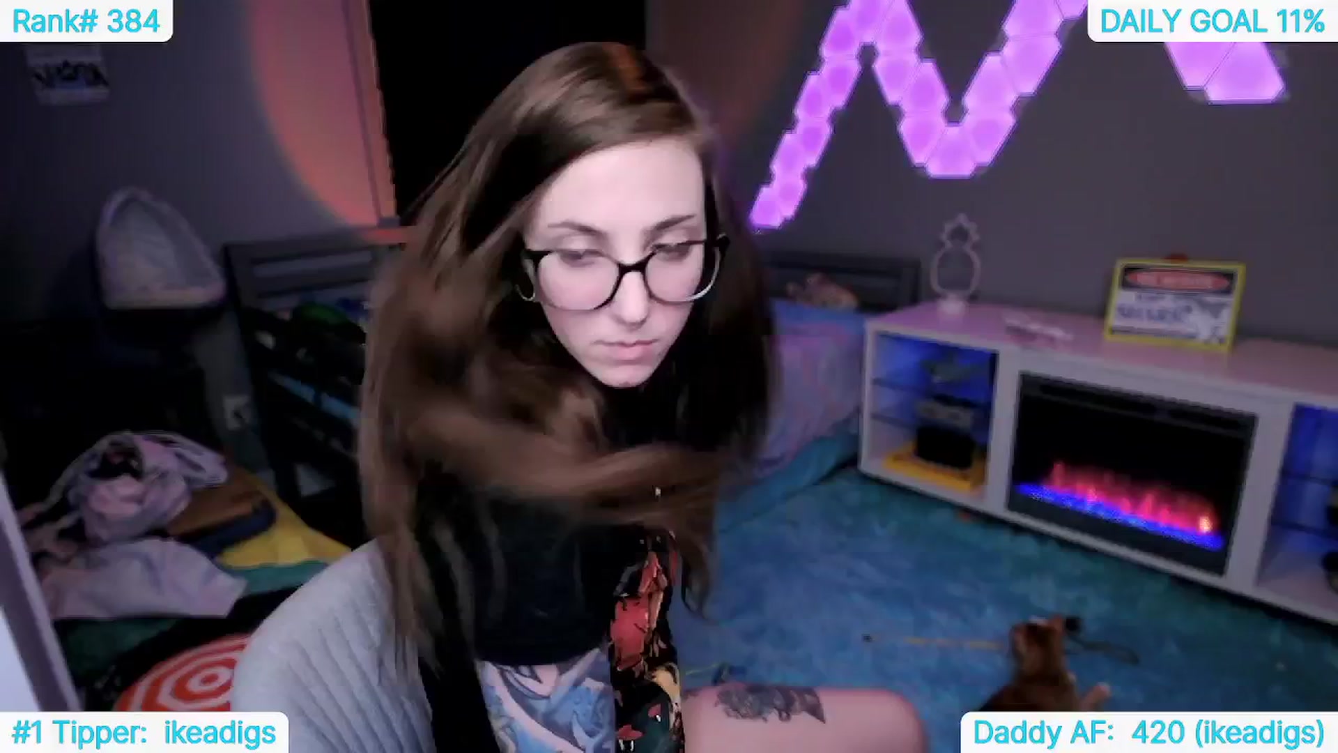 Gallery image thumbnail from TheSharkQueen's myfreecams stream on, 06/05/2024, 04:29 image 7 of 20