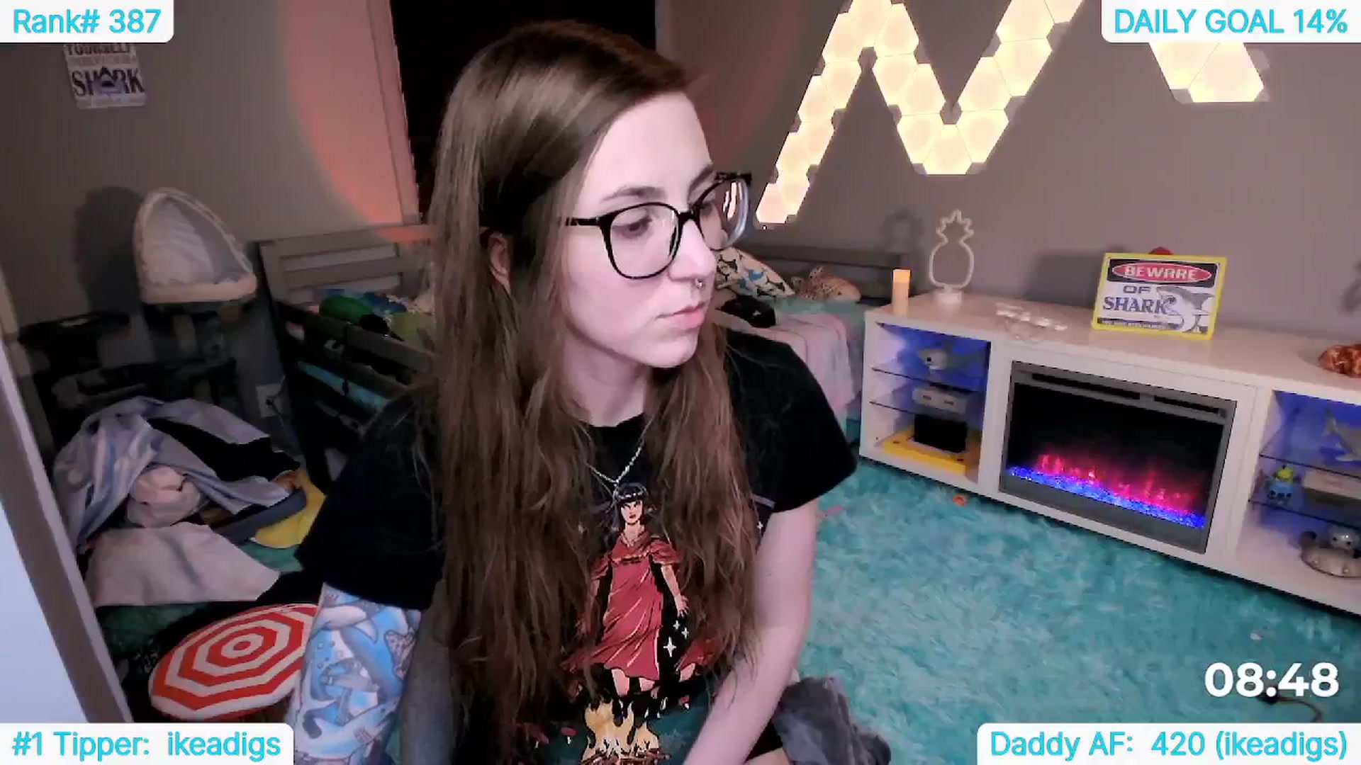Gallery image thumbnail from TheSharkQueen's myfreecams stream on, 06/05/2024, 04:29 image 20 of 20