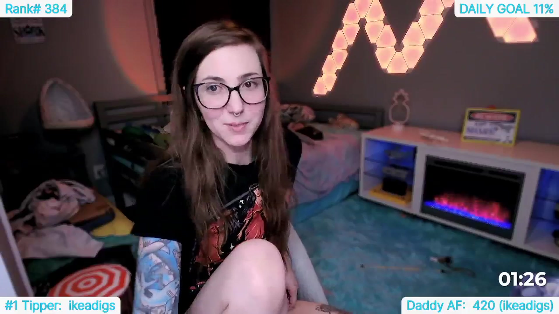 Gallery image thumbnail from TheSharkQueen's myfreecams stream on, 06/05/2024, 04:29 image 8 of 20