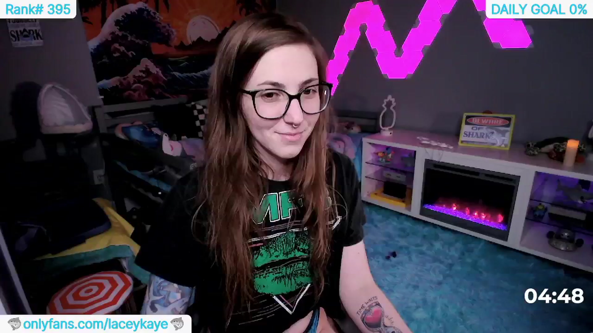 Gallery image thumbnail from TheSharkQueen's myfreecams stream on, 06/07/2024, 05:37 image 13 of 20