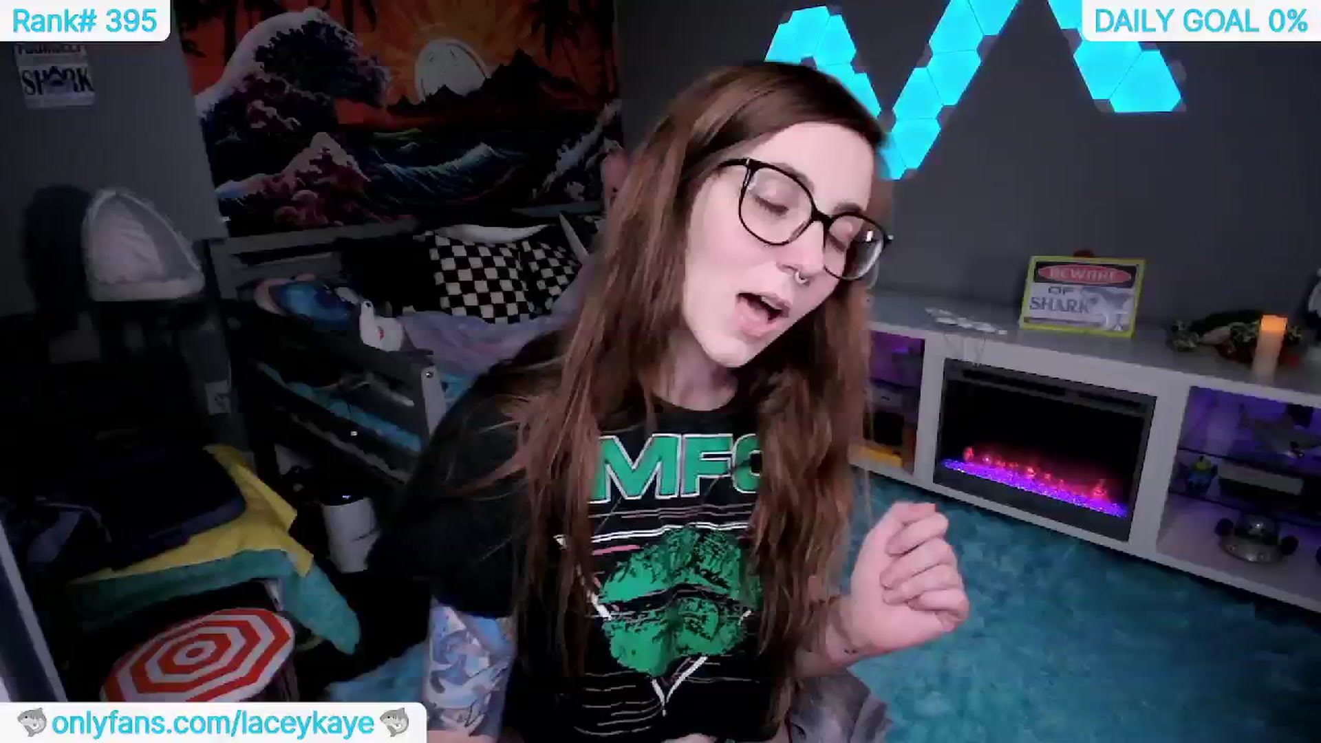 Gallery image thumbnail from TheSharkQueen's myfreecams stream on, 06/07/2024, 05:37 image 5 of 20